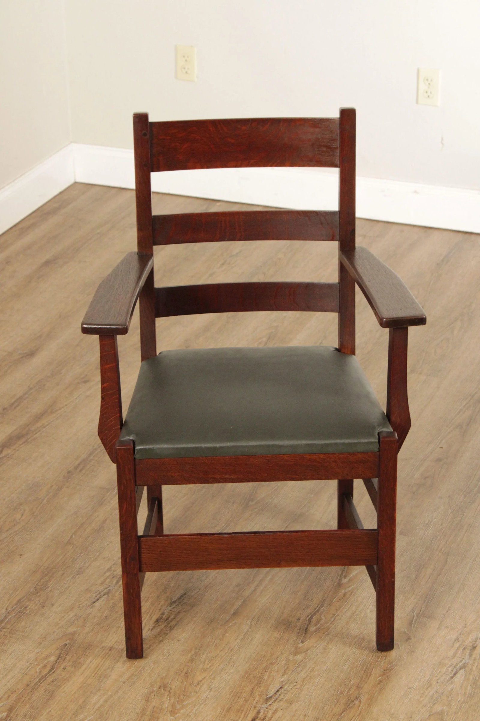 Antique L. & J.G. Stickley Mission Oak Armchair - 6