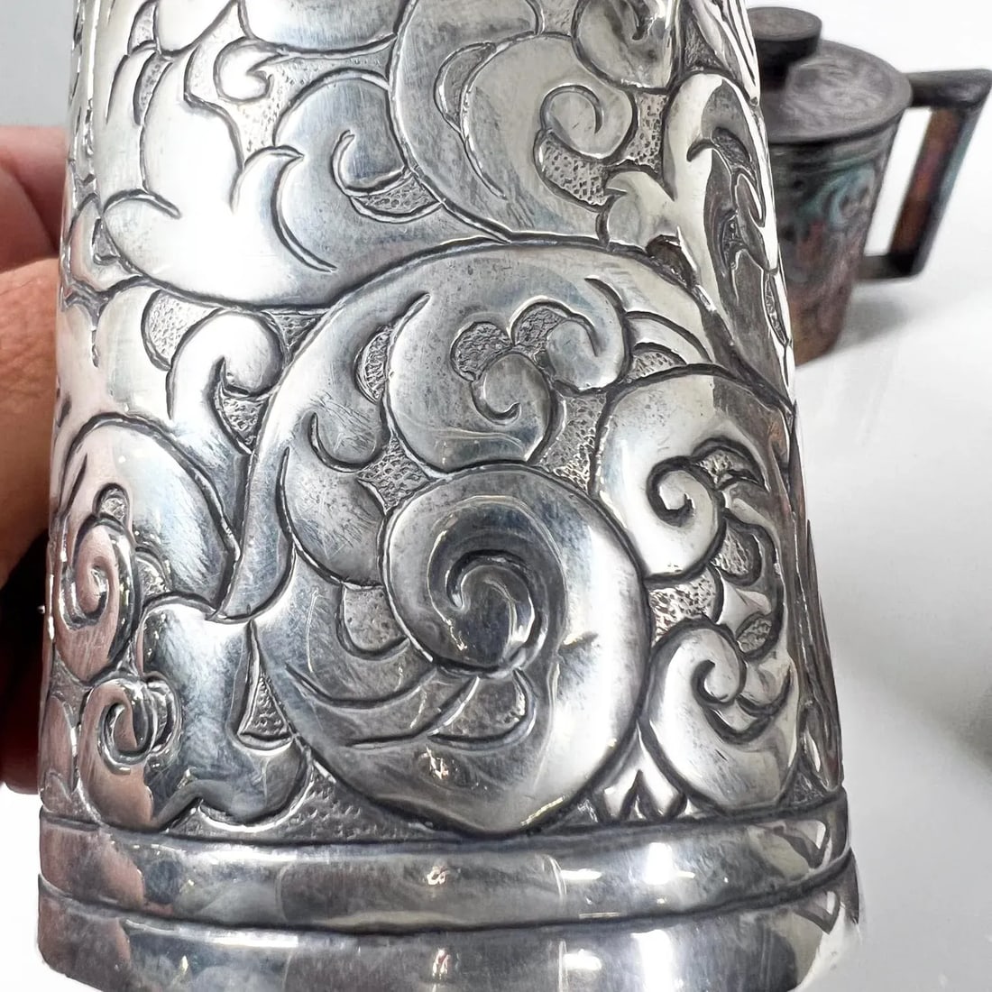 1900s Hand Wrought Embossed Sterling Silver Pitcher Set Creamer and Sugar - 6