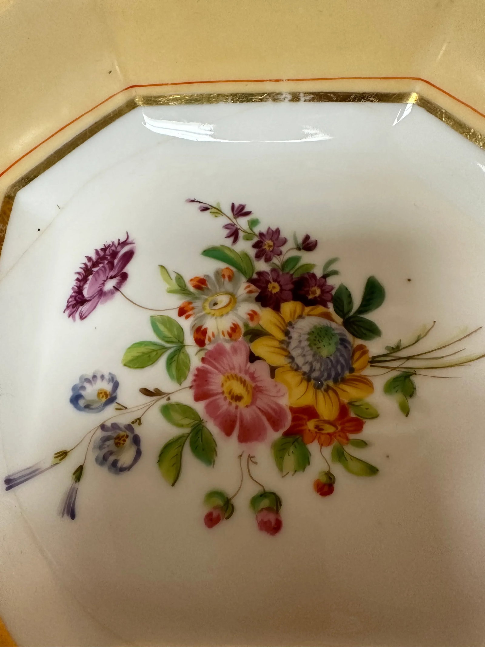 Antique Old Paris Porcelain Covered Vegetable or Soup Tureen with Painted Flowers and Apricot Yellow - 10