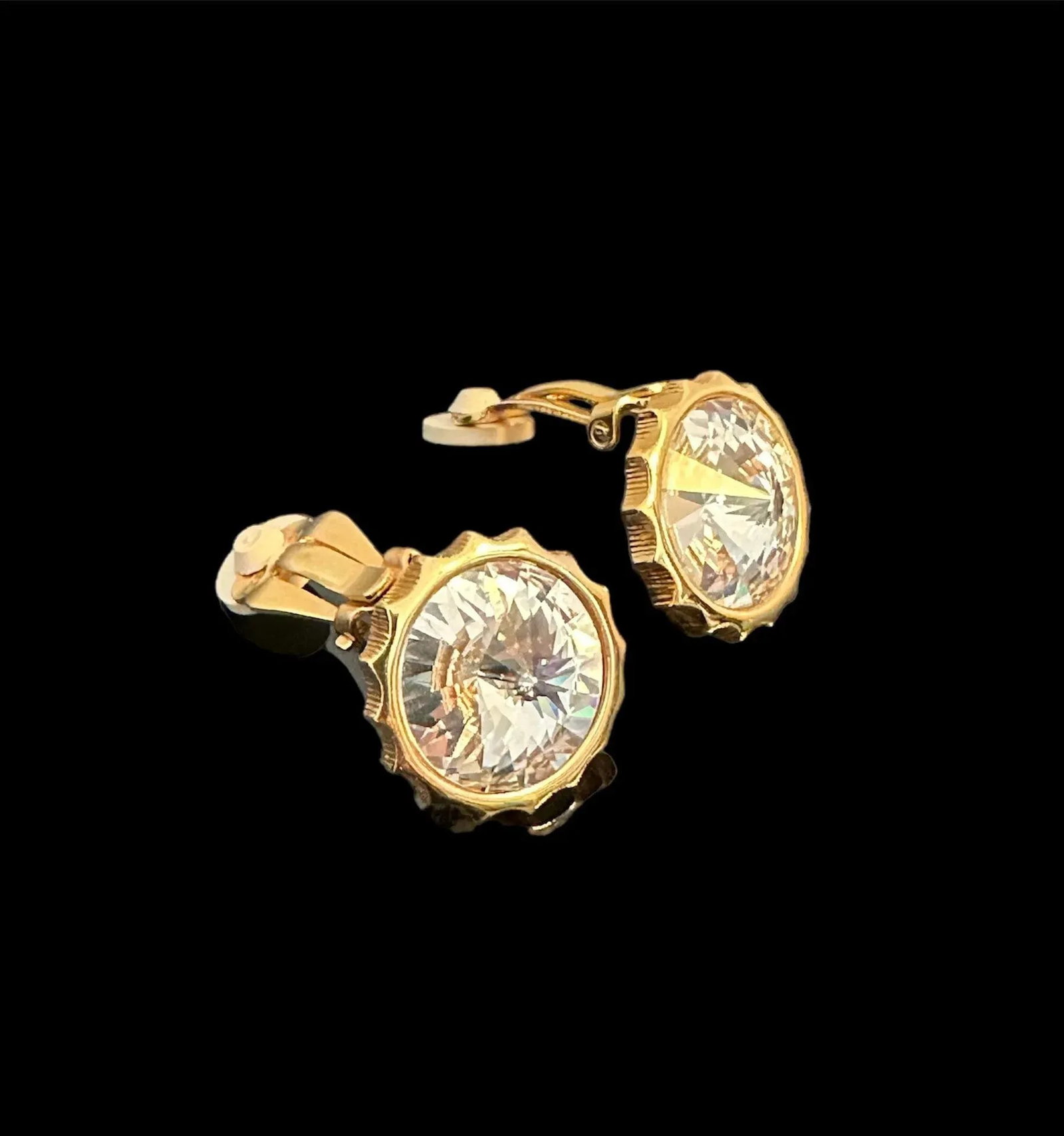 Late 20th Century Swarovski Austrian Crystal Clip on Button Round Earrings - 2 Pieces - 4