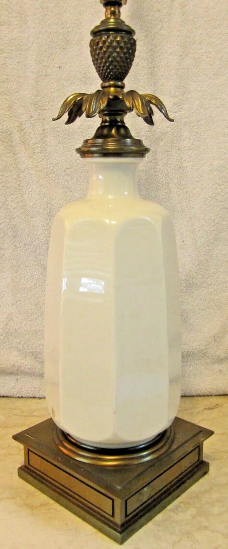 Lenox Mid-Century White Porcelain and Brass Table Lamp - 2