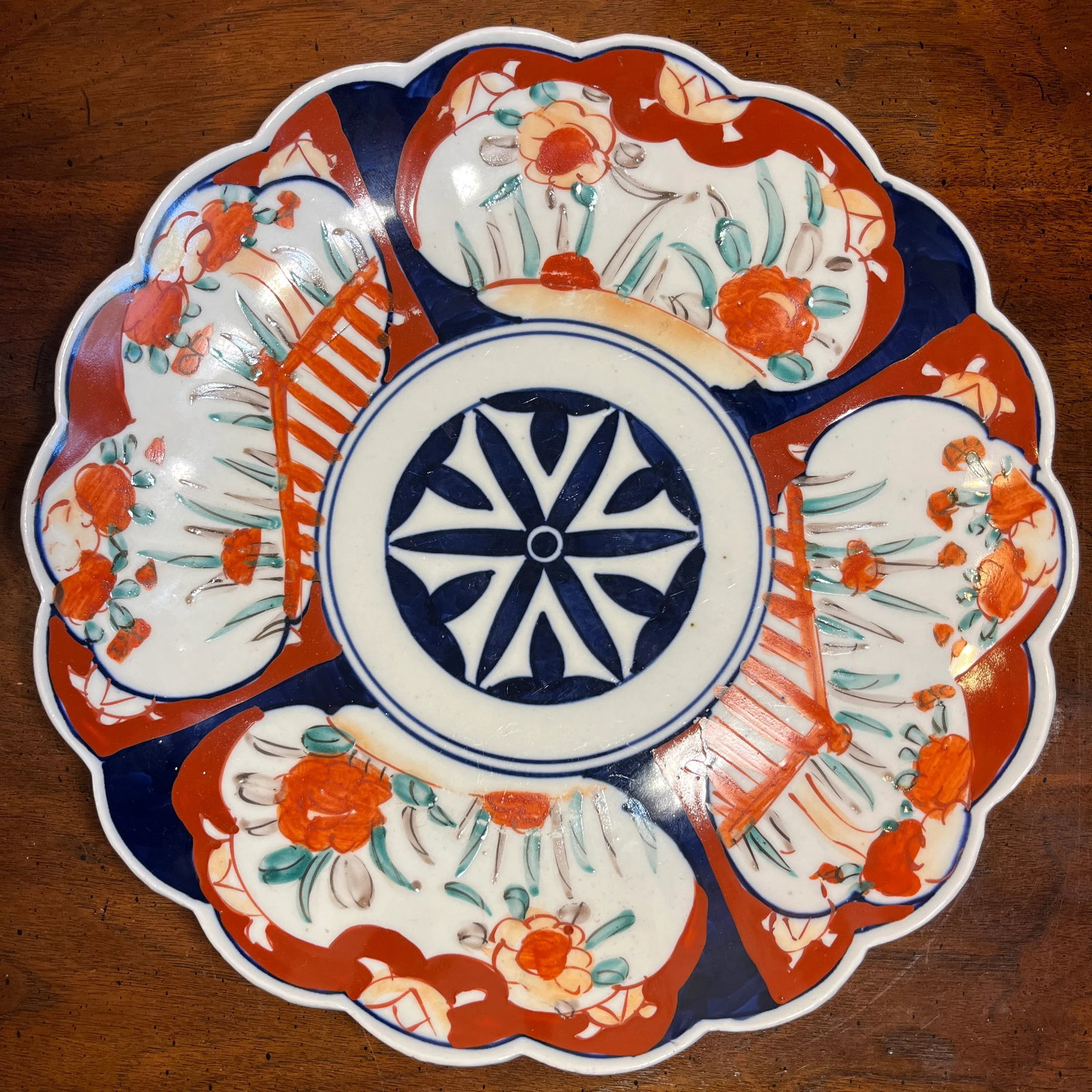Antique Hand Painted Scalloped Japanese Imari Charger - 3