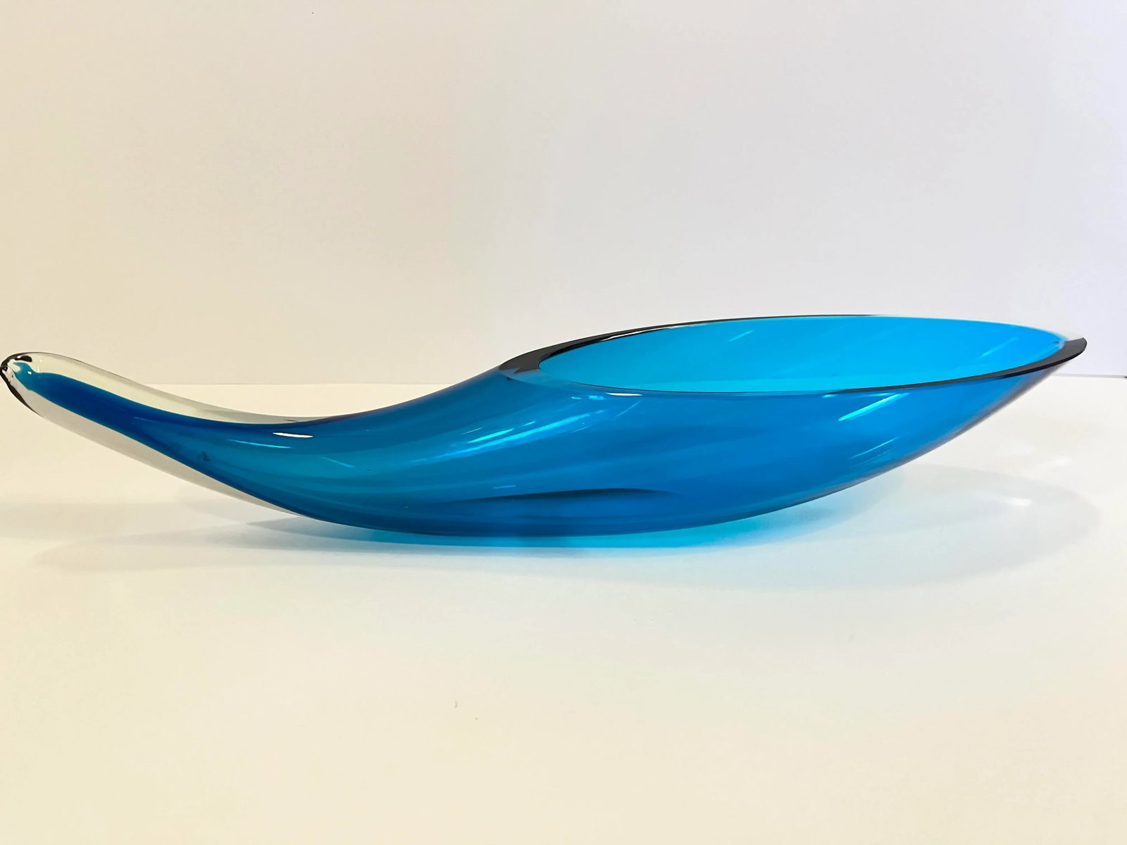 Circa 1960s Blenko Blue Glass Horn Shaped Vase - 2