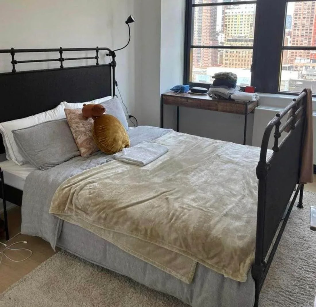 Restoration Hardware Iron Bed Size King (2 Available) - 2