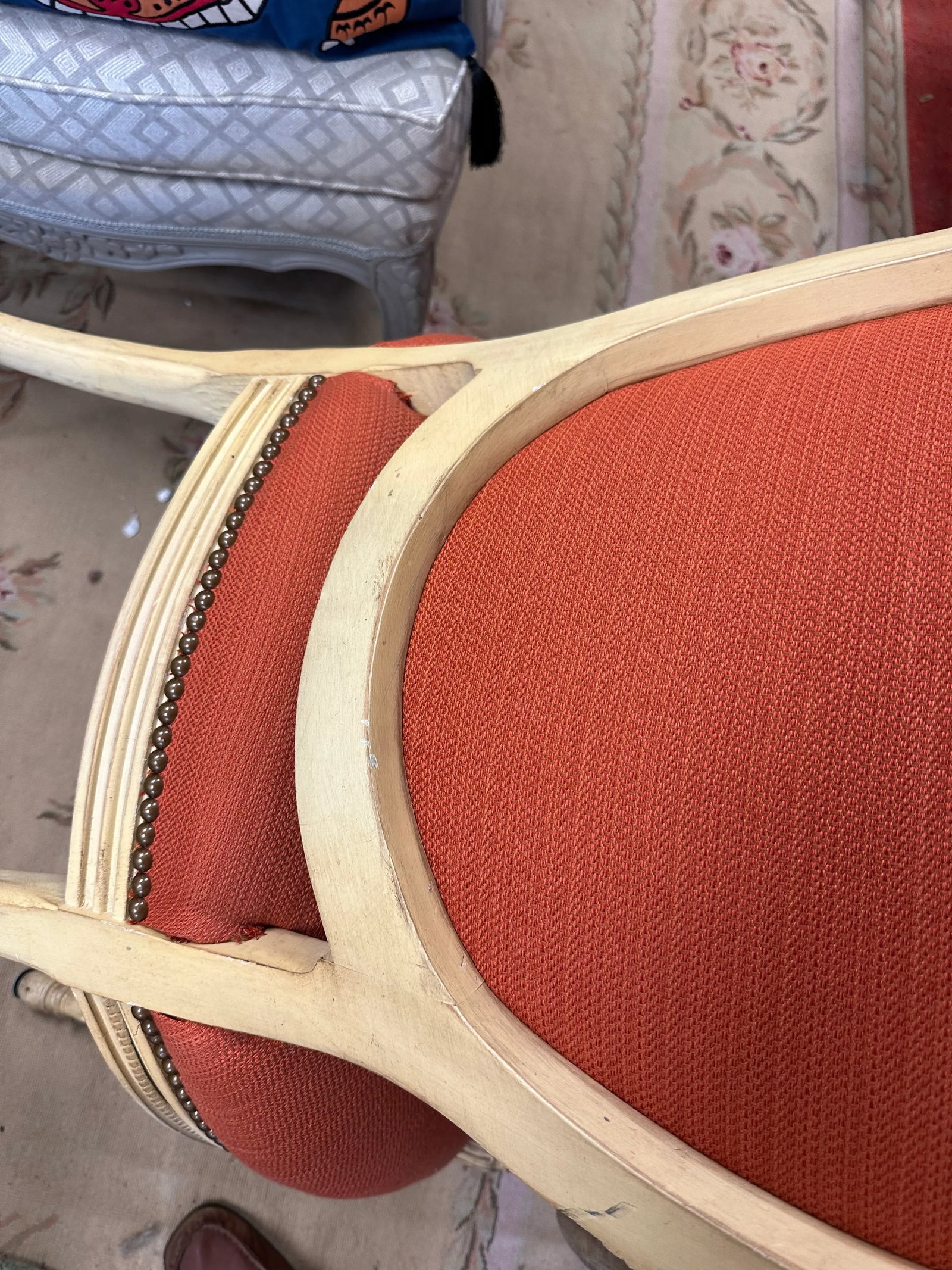 Mid 20th Century Louis Xv Style Coral Upholstered French Arm Chair With Racks Oval Back - 11