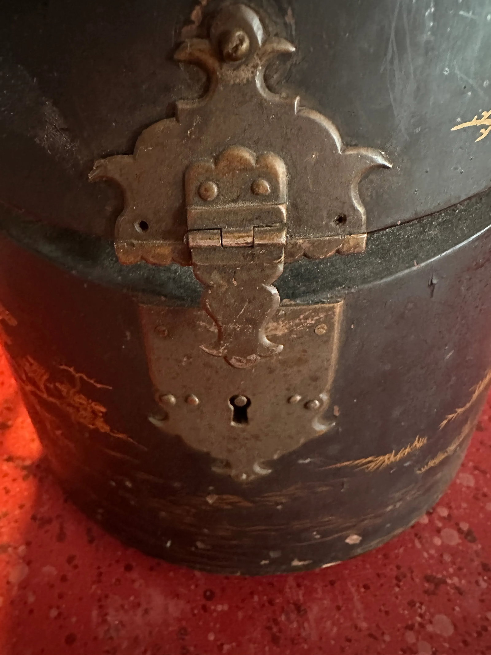 19th Century Japanese Export Lacquer English Knife Box - 7