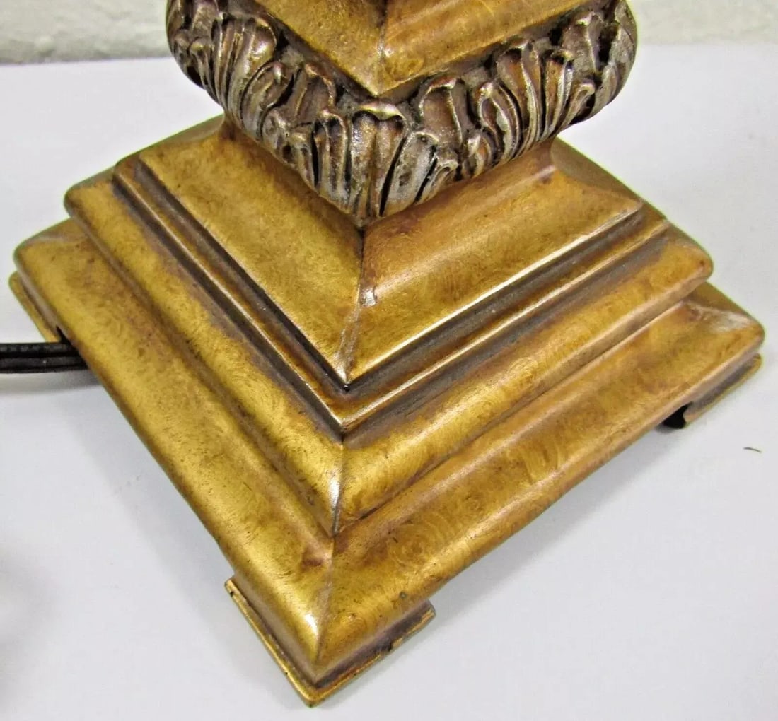 Boulle Style Gold Table Lamp With Shade - 9