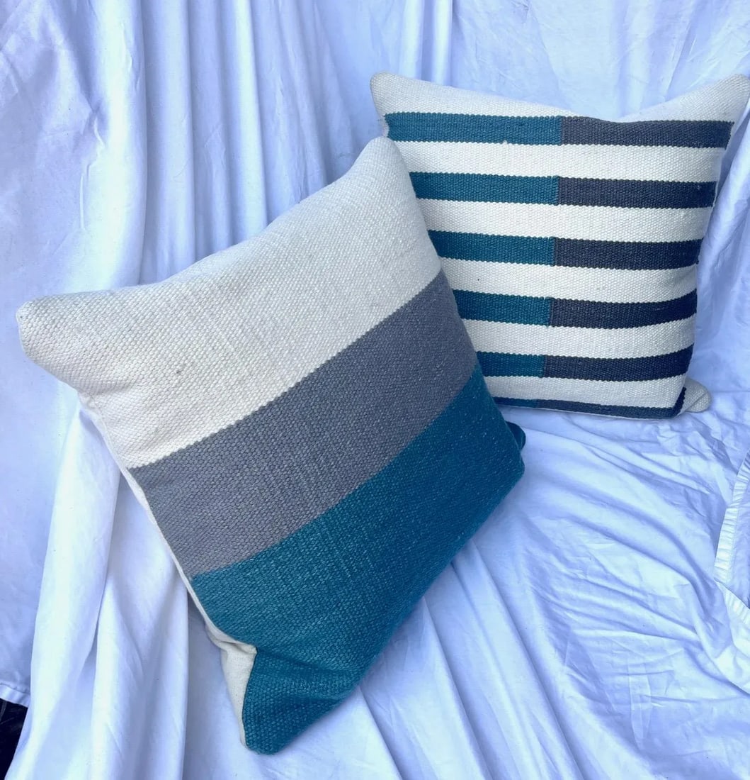 Pair of Ethan Allen Kilim Striped Pillows - 4