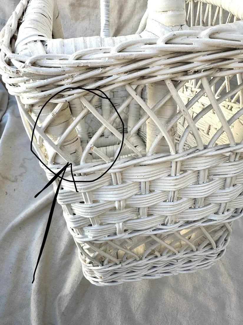 Vintage White Wicker Magazine Rack - 8