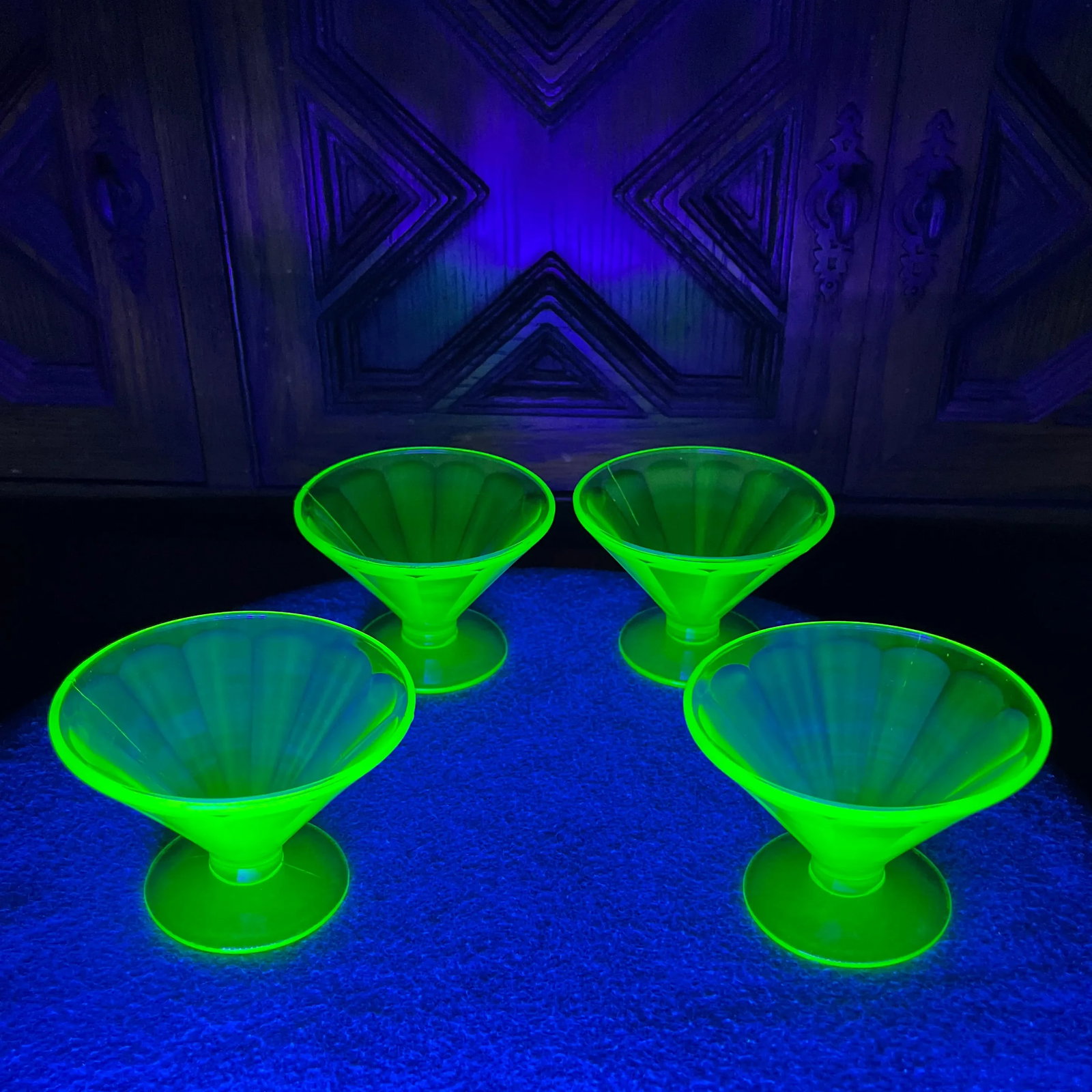 Early 20th Century Uranium Sherbet/Dessert Cups- Set of 4 - 2