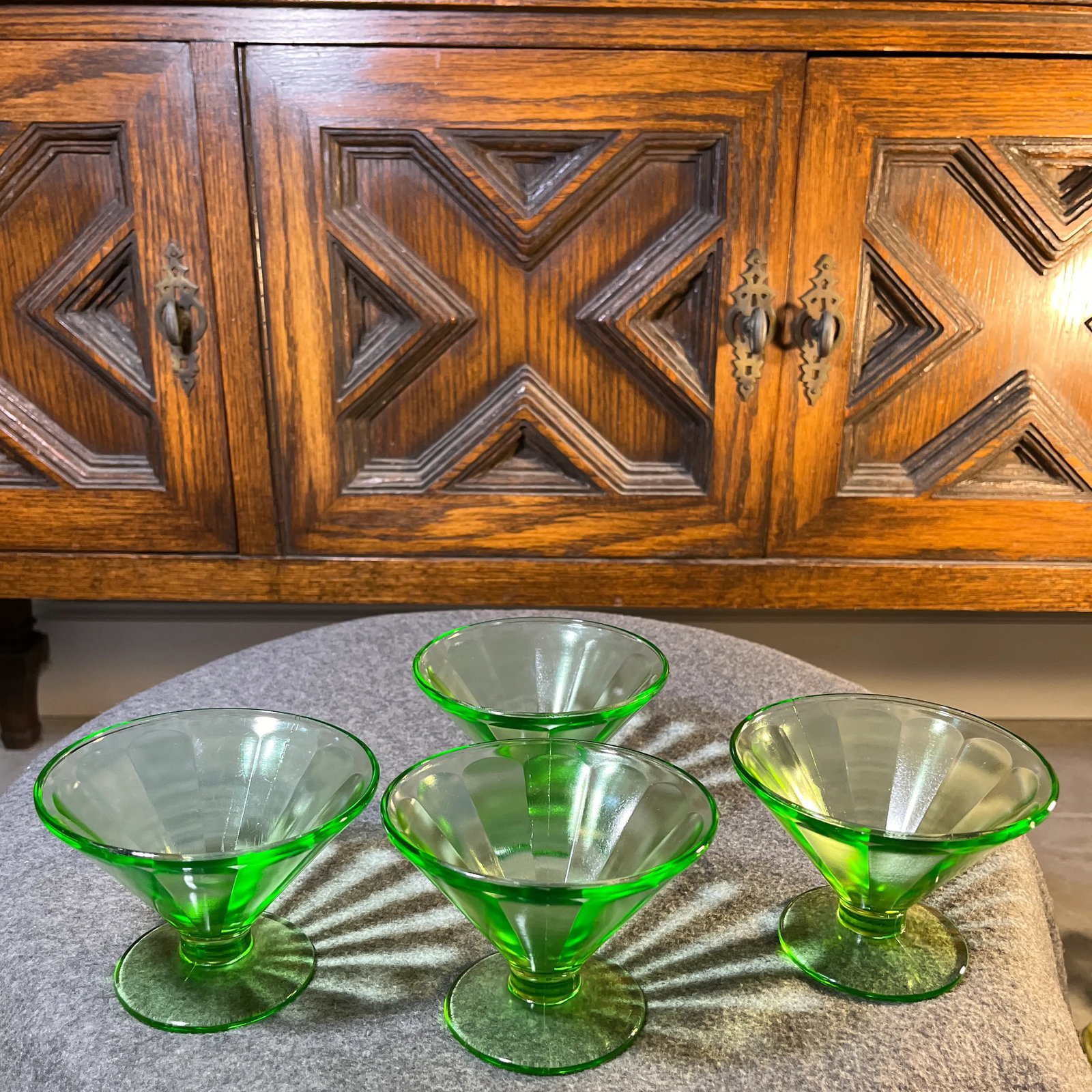 Early 20th Century Uranium Sherbet/Dessert Cups- Set of 4 - 4