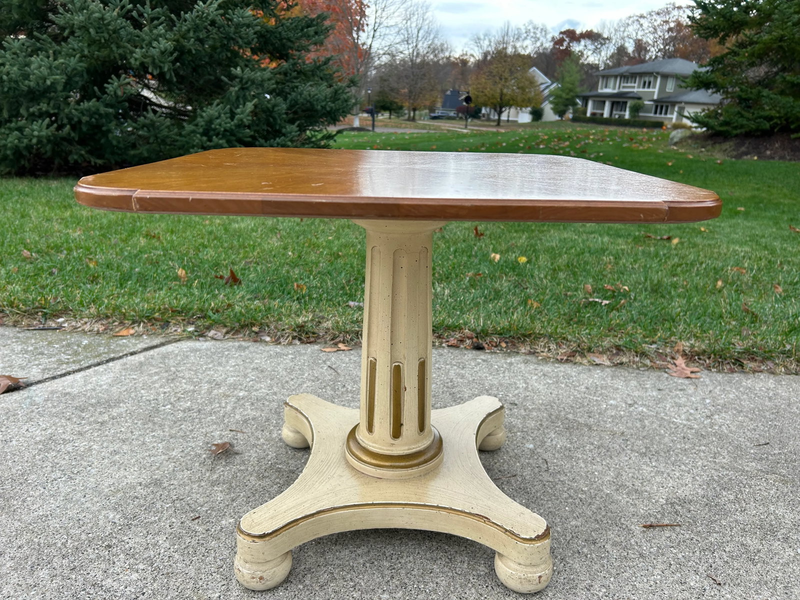 Vintage Henredon Pair of Neo-Classical Walnut & Ivory Accent Tables - 8