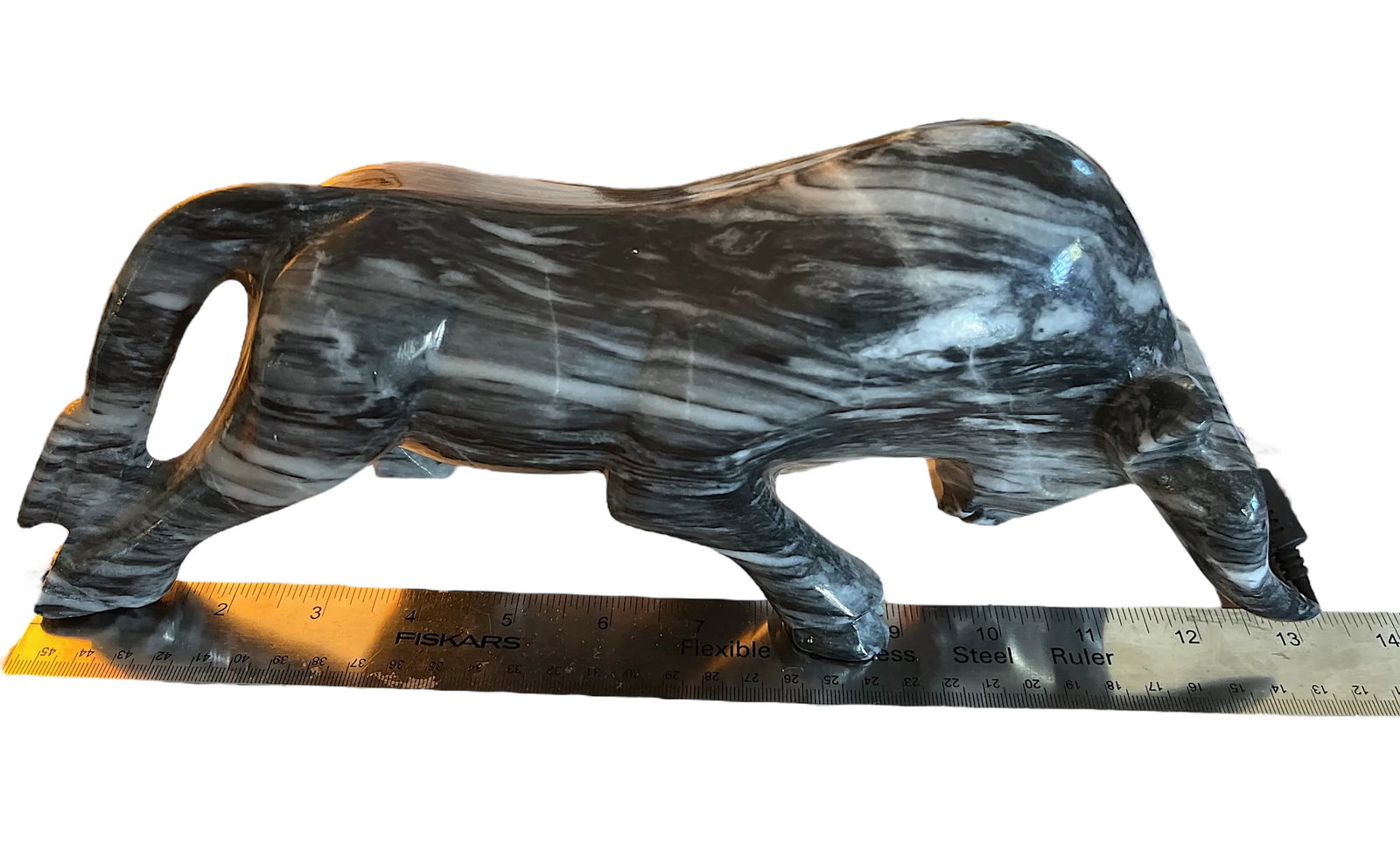 1970s Hand Carved Black & White Italian Marble Bull Sculpture - 7