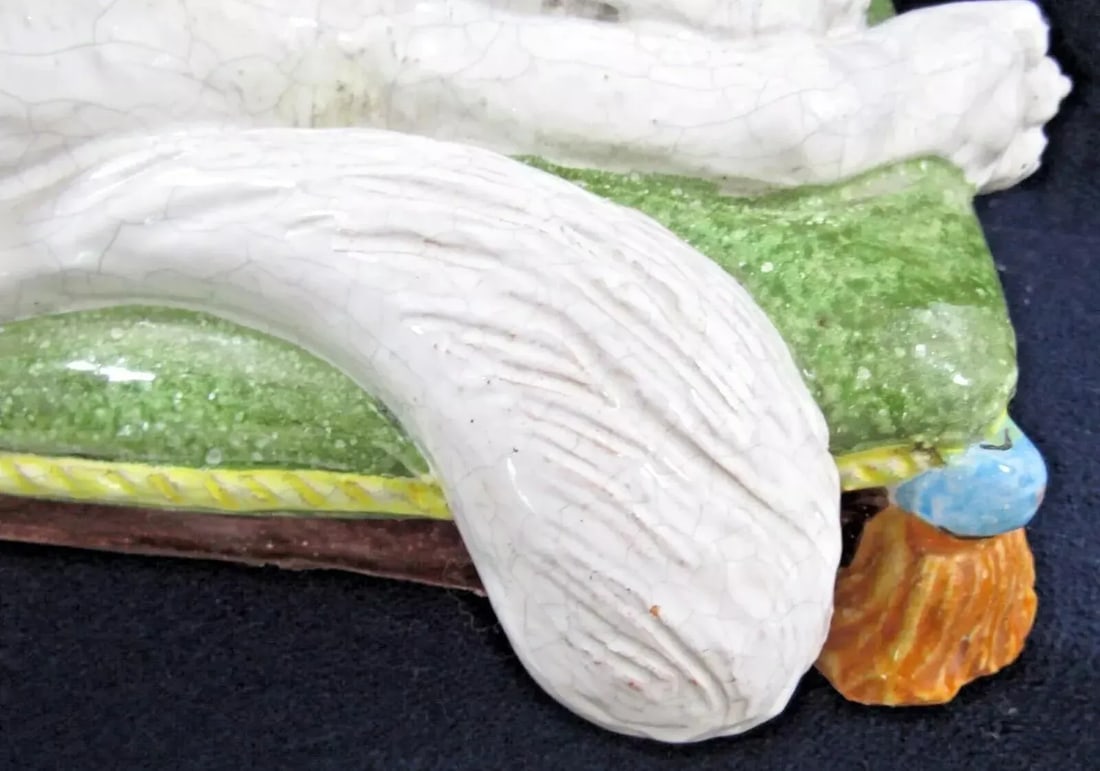 Huge Vintage Sculpture Italian Terra Cotta Two Cats on a Pillow - 4