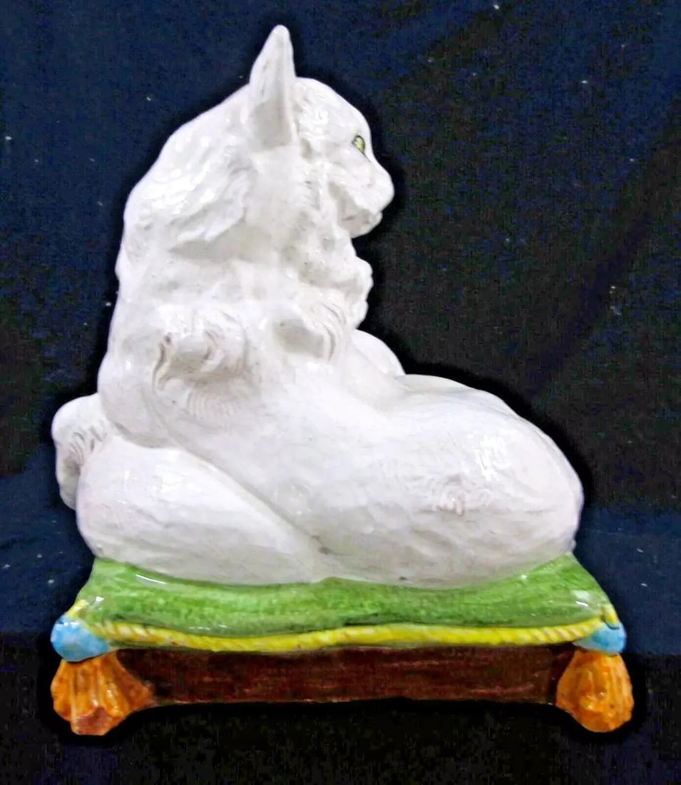 Huge Vintage Sculpture Italian Terra Cotta Two Cats on a Pillow - 6
