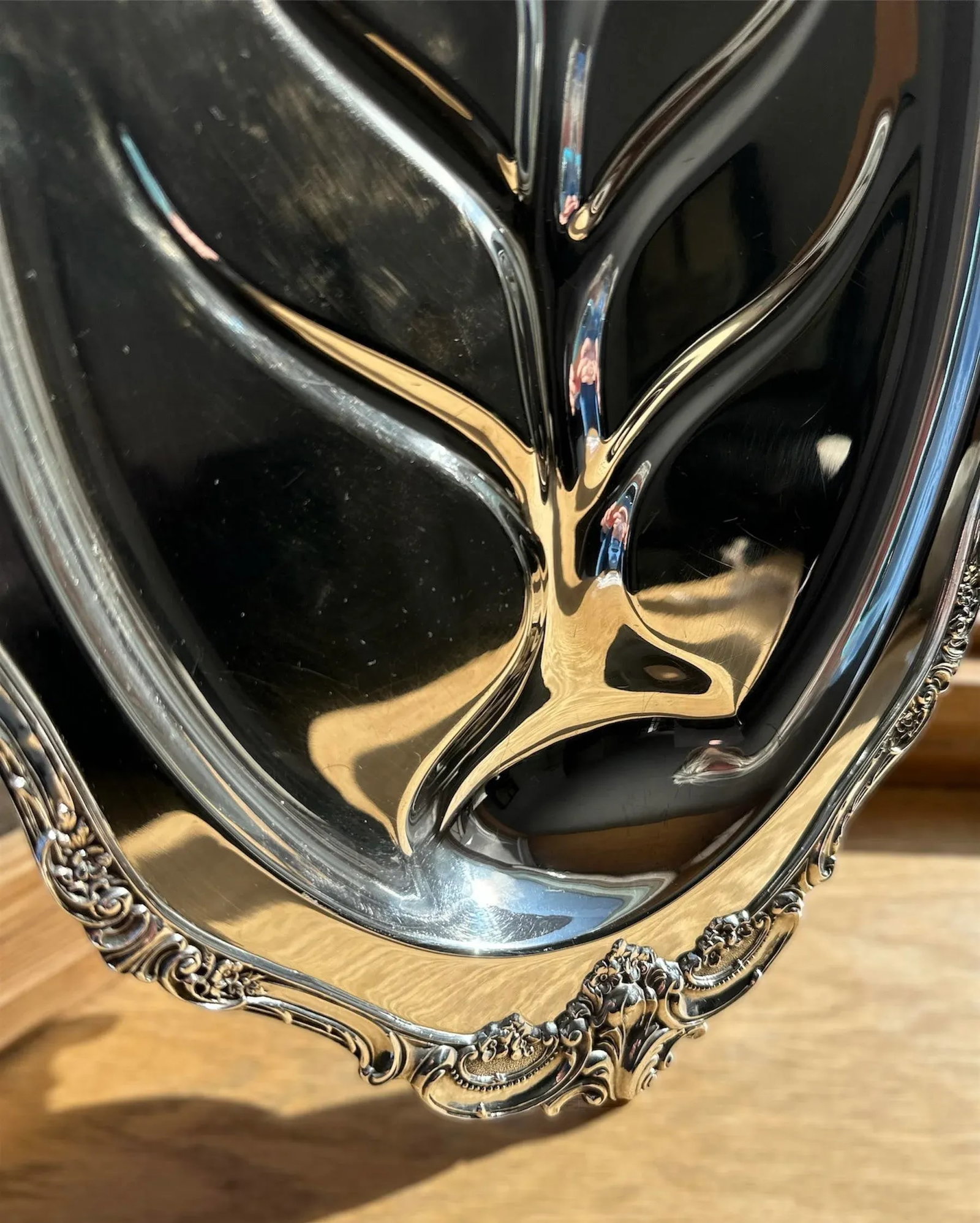 1940s Baroque Wallace Silver-Plate Serving Meat Platter - 4