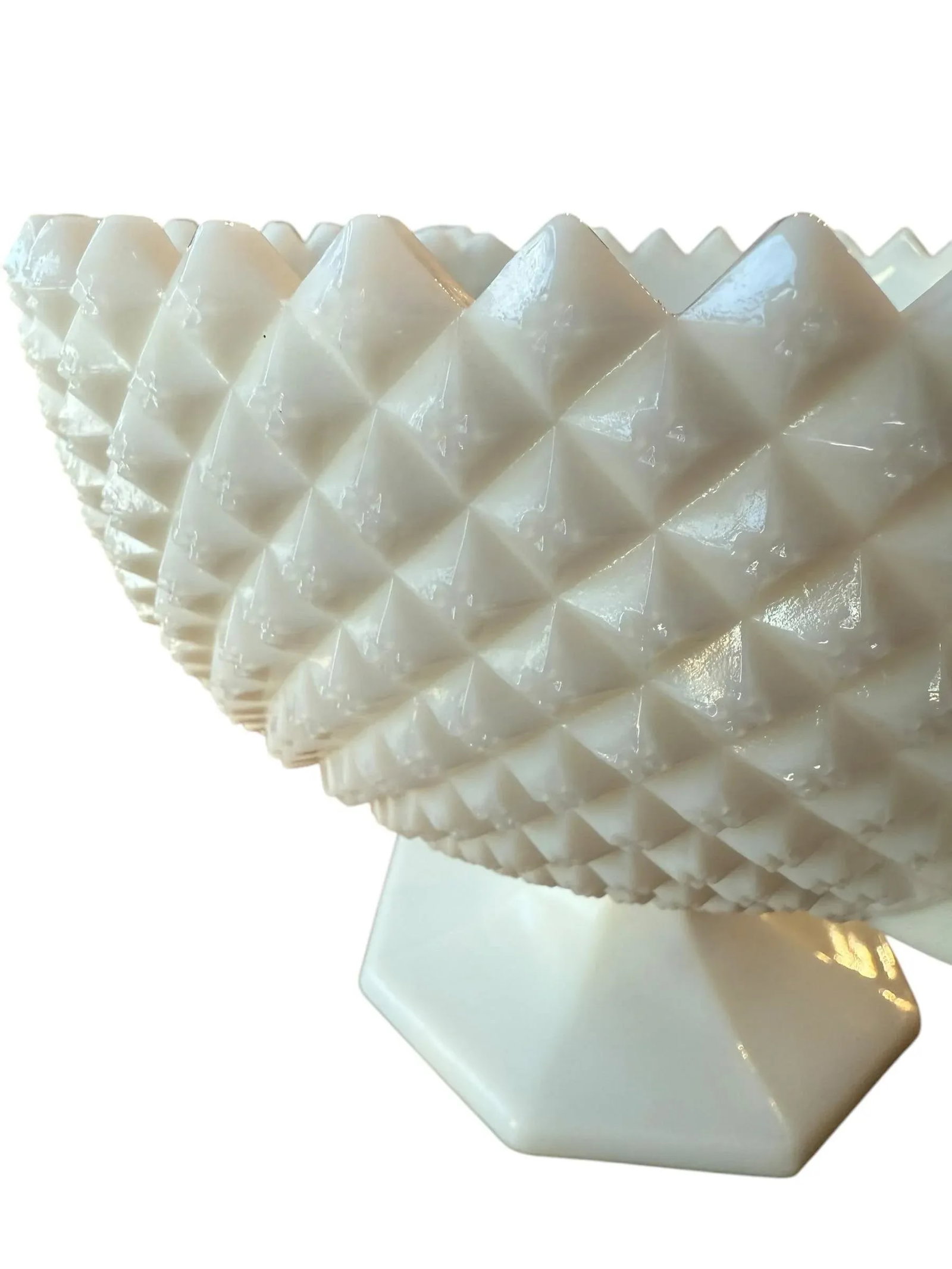 Mid 20th Century Westmoreland Trophy Diamond Hobnail Compote Pedestal Bowl - 4