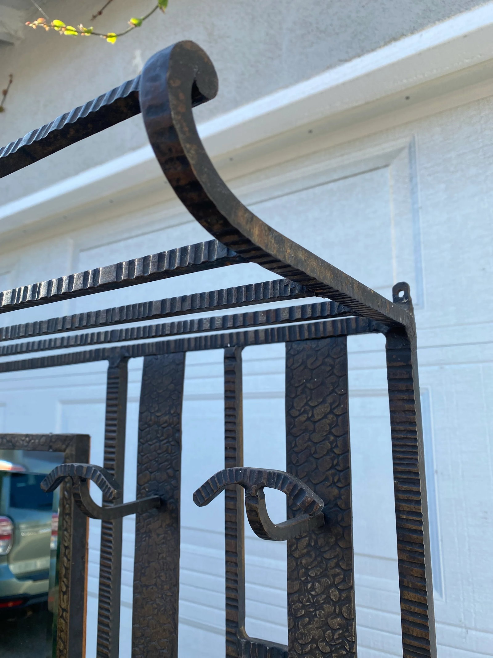 1930s French Art Deco Hammered Iron Coat Rack & Hall Tree With Mirror - Attributed to Edgar Brandt - 7