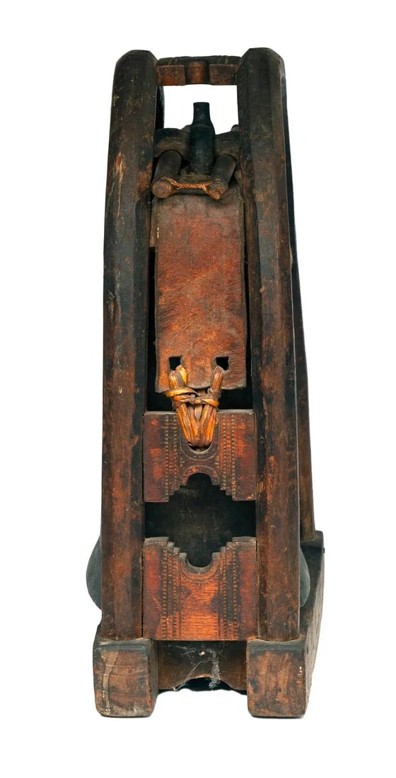 Mid 19th Century Elephant Bell - 5