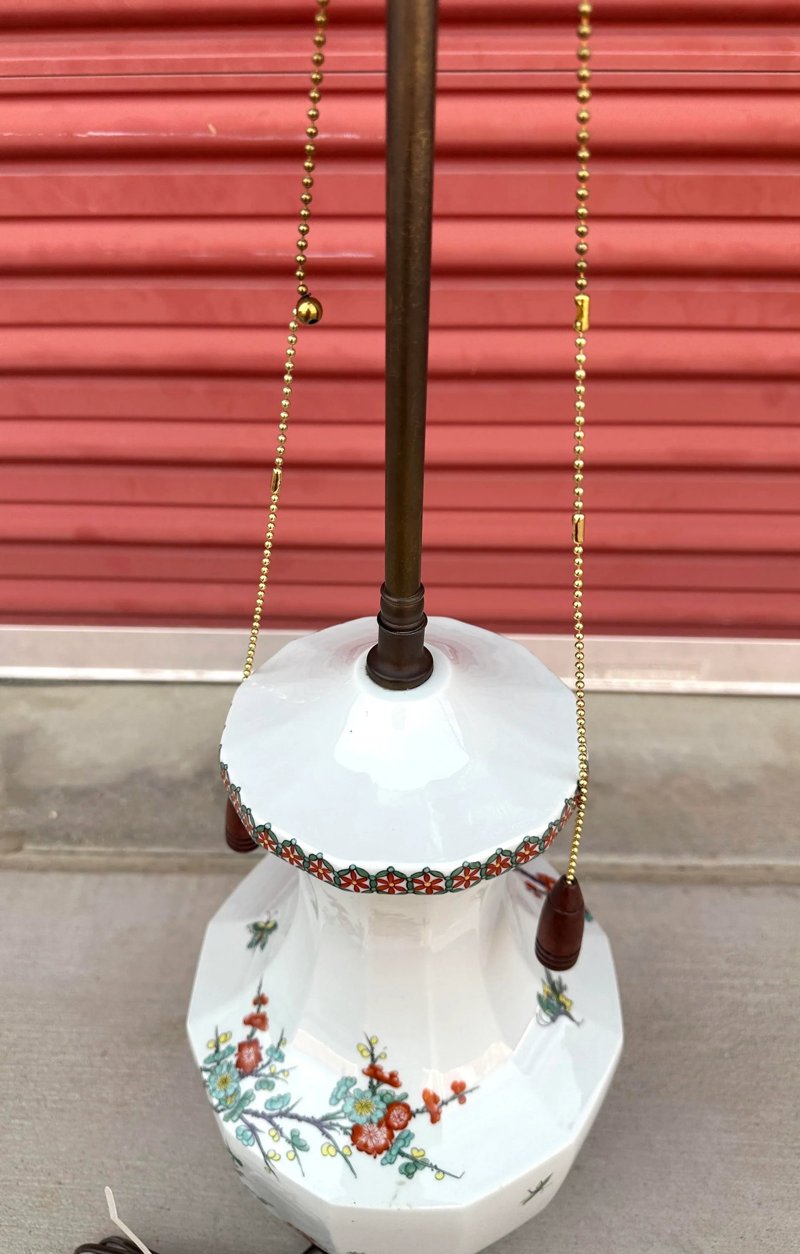 Vintage Chinoiserie Table Lamp - 10