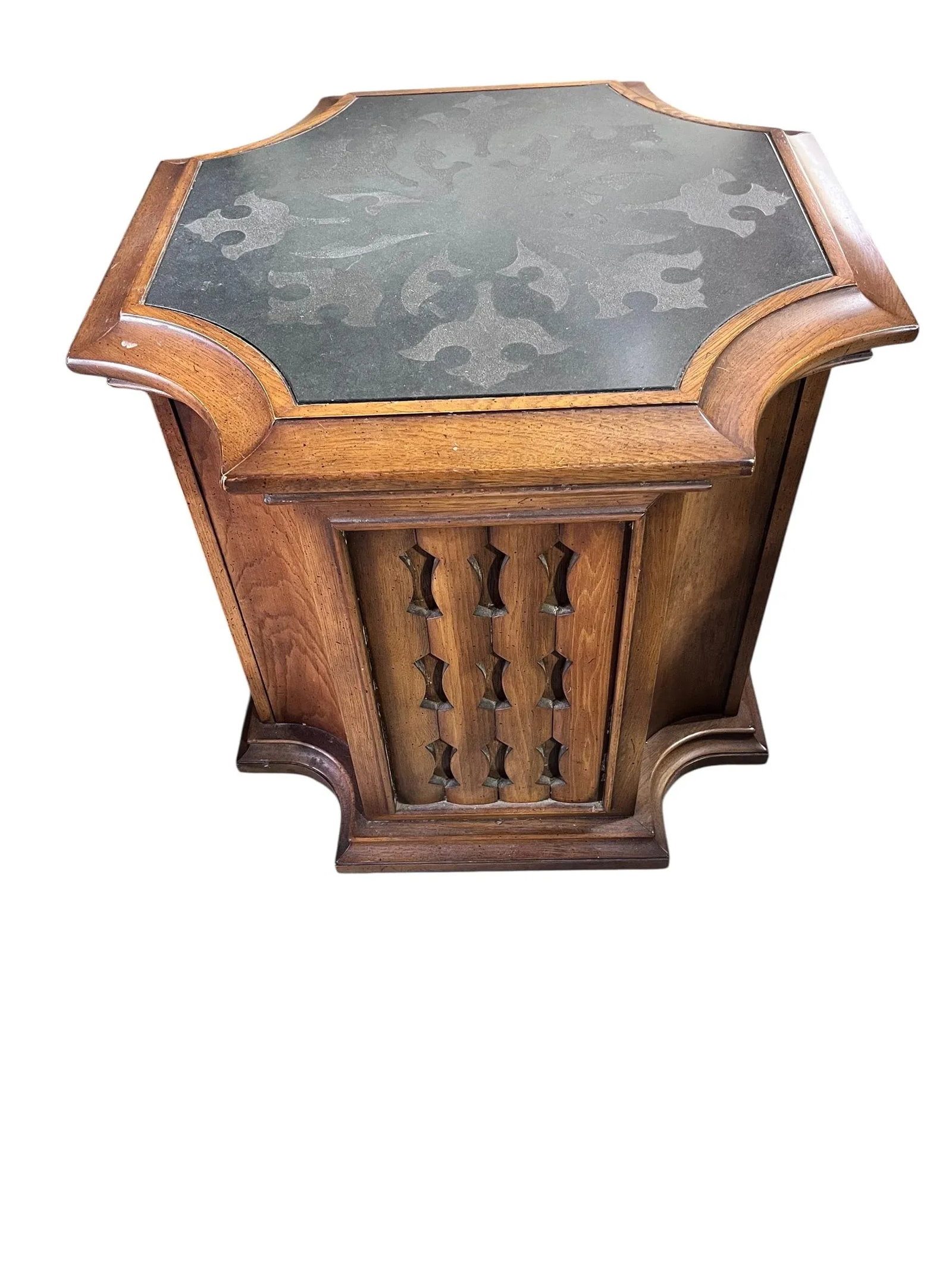 1960s Drexel Spanish Mediterranean Storage Accent End Table With Etched Slate Top - 4