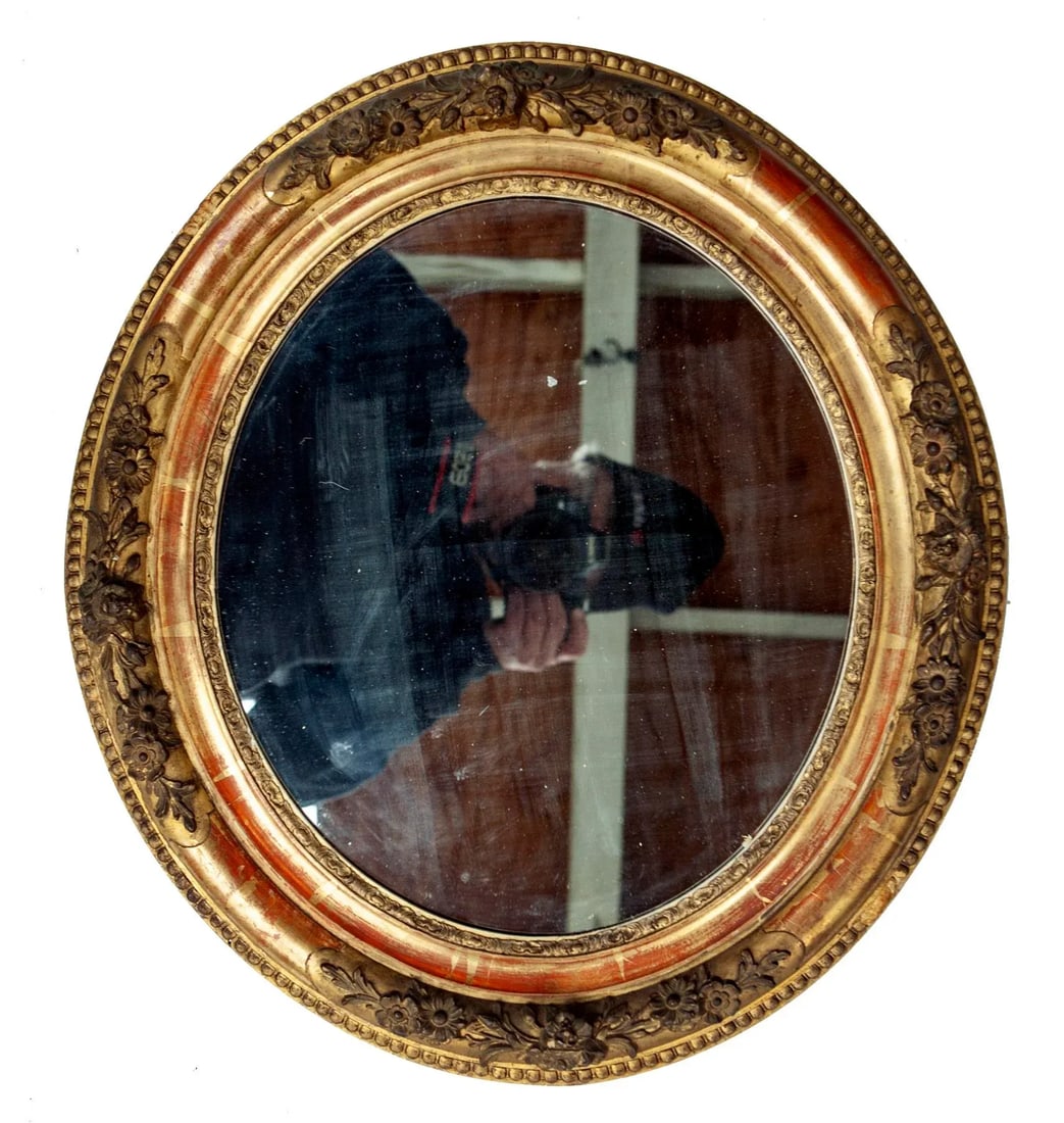 Late 19th Century Oval French Giltwood Wall Mirror - 2