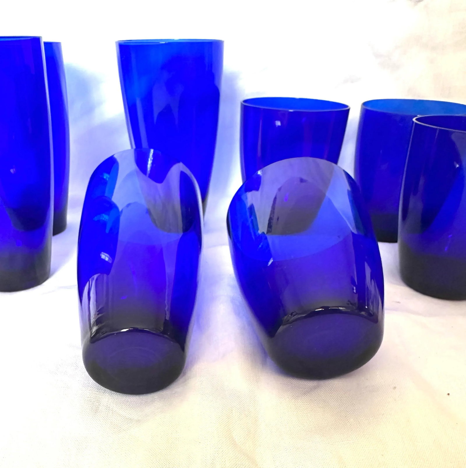 Vintage Set of 8 Cobalt Blue Glassware - 7