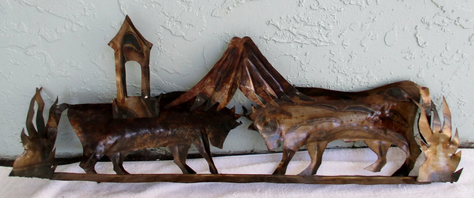 Vintage Burnished Brass Fighting Bulls Wall Sculpture - 6