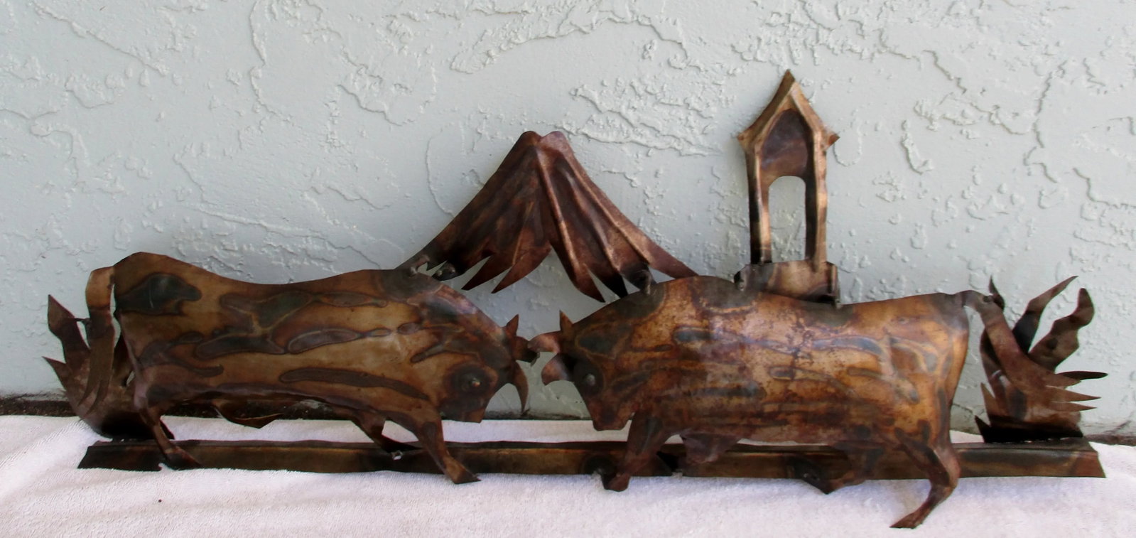 Vintage Burnished Brass Fighting Bulls Wall Sculpture - 7