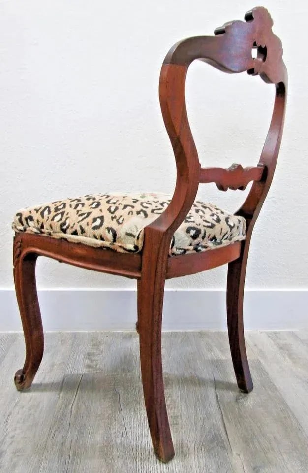 Antique Victorian Carved Walnut Balloon Back Occasional Side Chair - 6