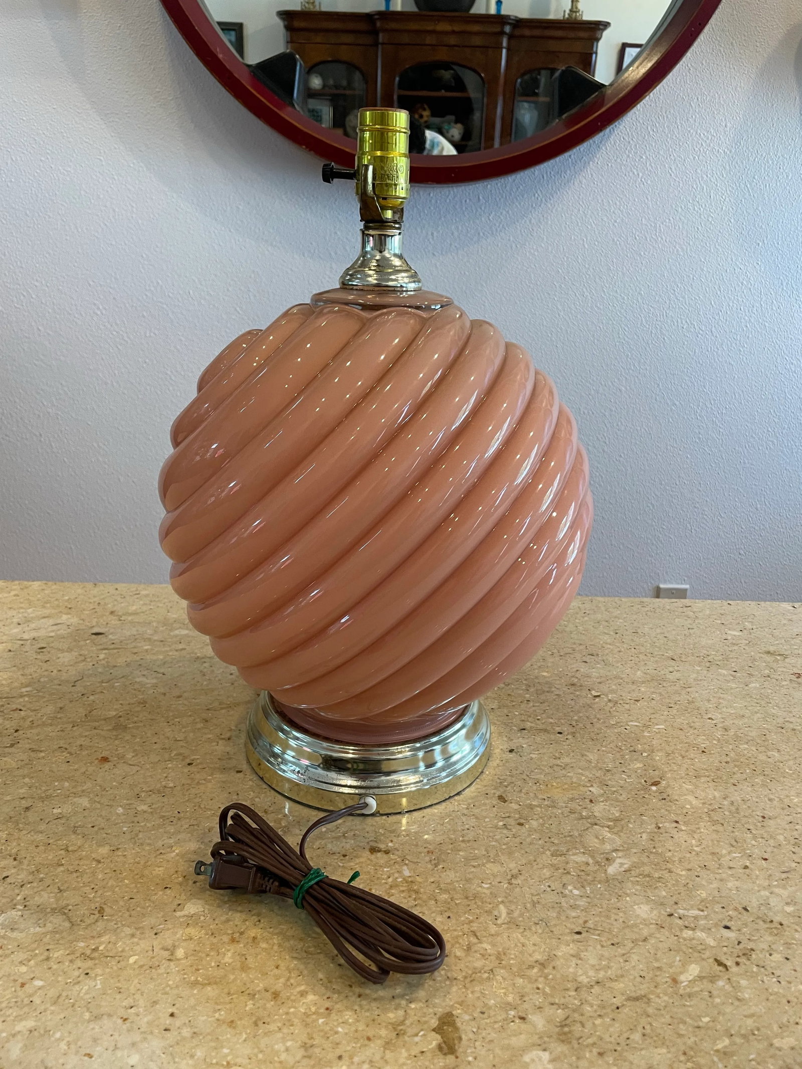 Postmodern Blush Pink Ribbed Glass Lamp With Polished Brass Base - 5