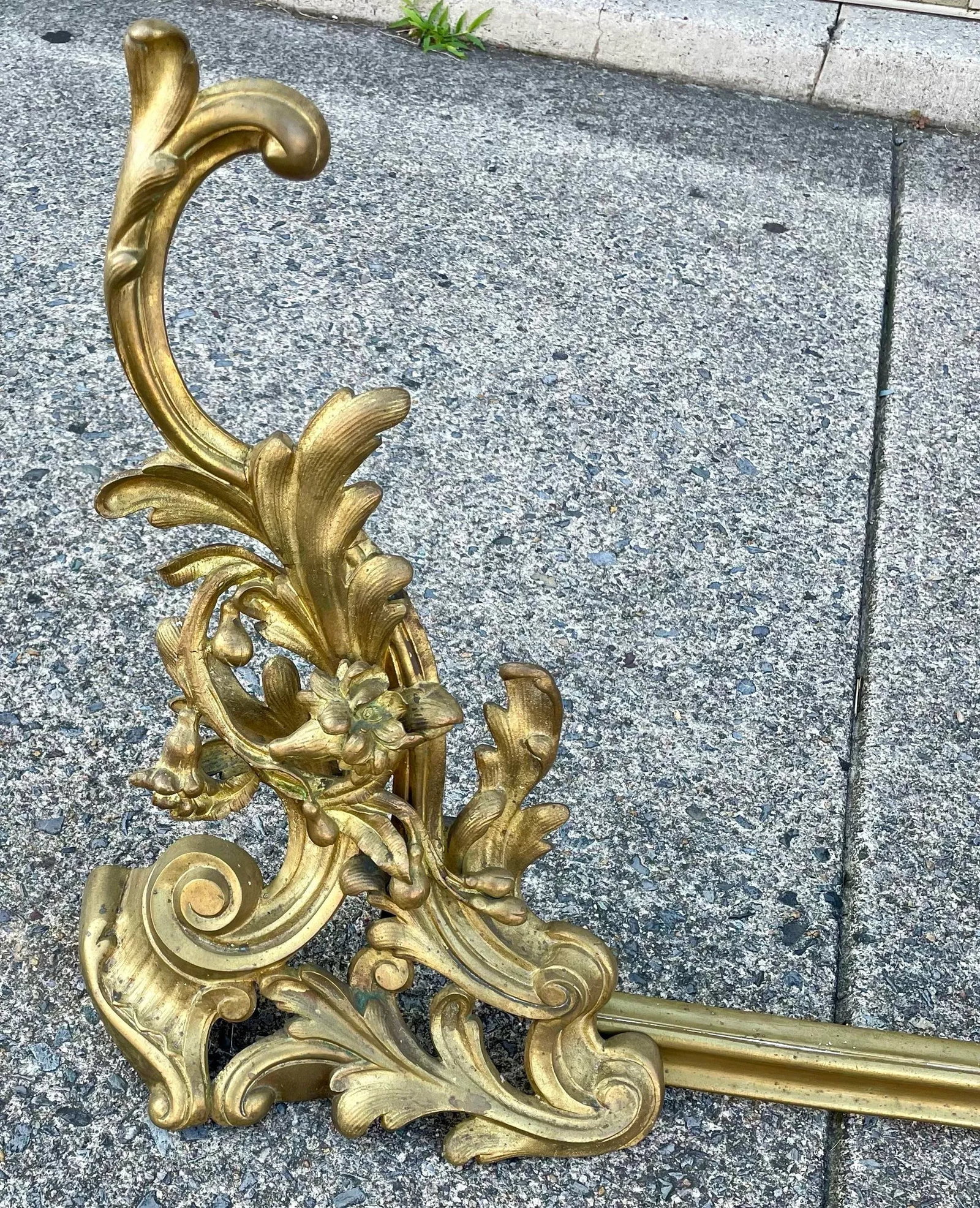 Late 19th Century French Rococo Floral & Swirl Pattern Chenets & Fender 3 PCS Set - 4