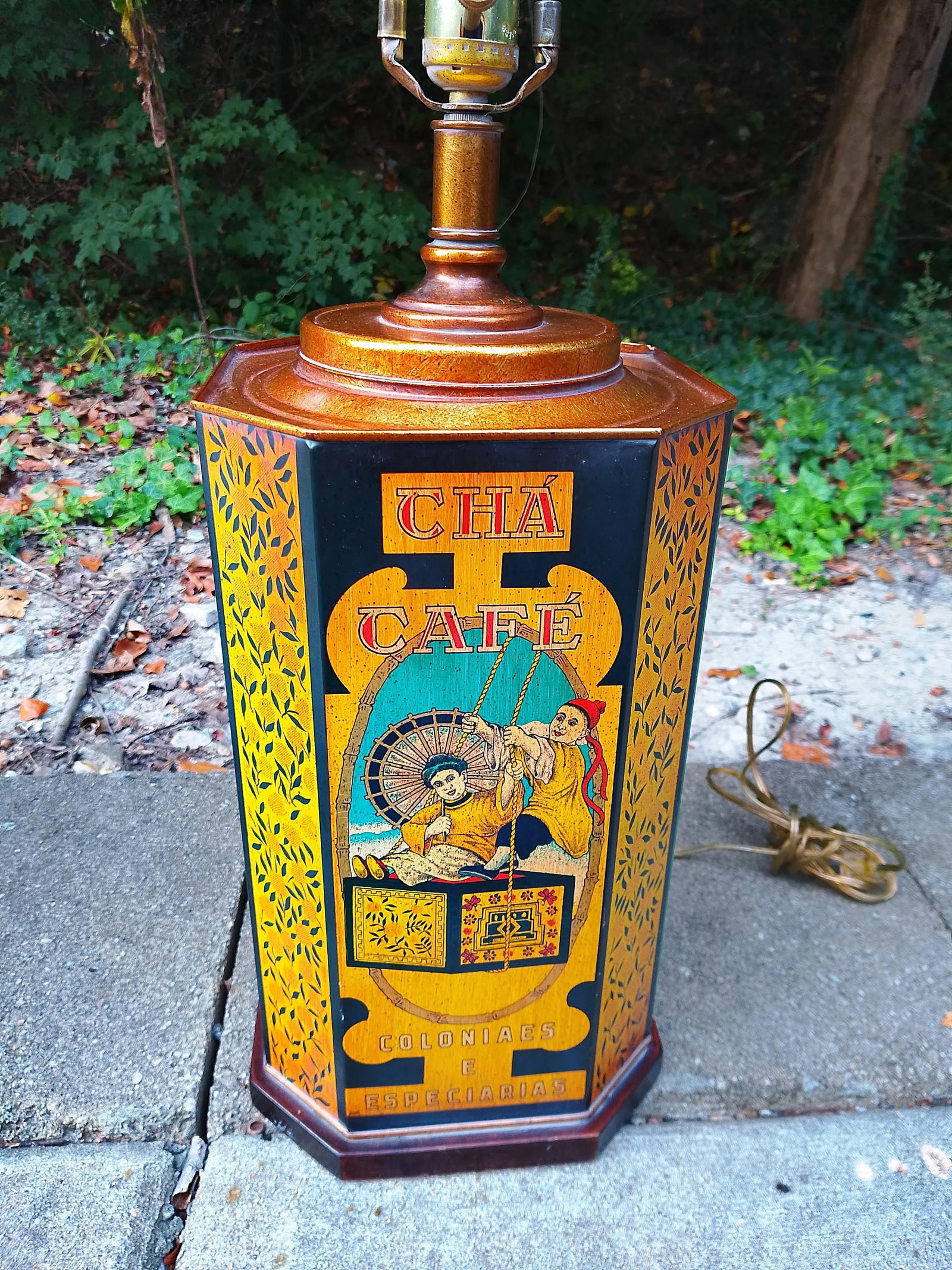 Vintage Frederick Cooper Tin Tea Canister Lamp With Silk Shade - 6