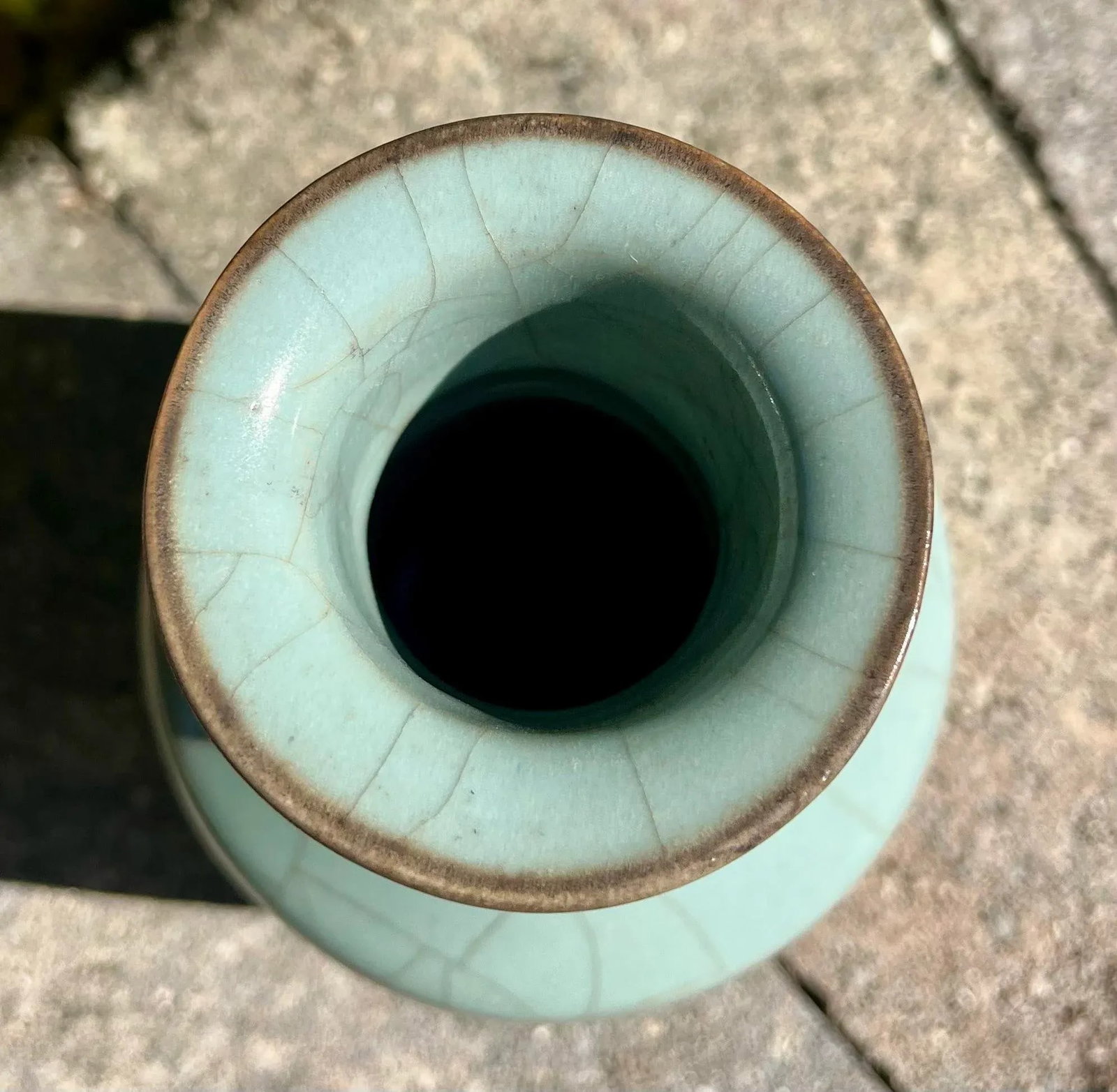 Early 20th Century Chinese Guan Type Porcelain Vase - 5