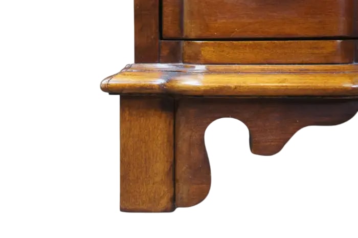 1980s Lexington Furniture Vintage Cherry Wood Goddard Block Front Chest of Drawers Nightstand or Sid - 4