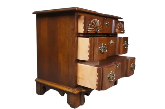 1980s Lexington Furniture Vintage Cherry Wood Goddard Block Front Chest of Drawers Nightstand or Sid - 7