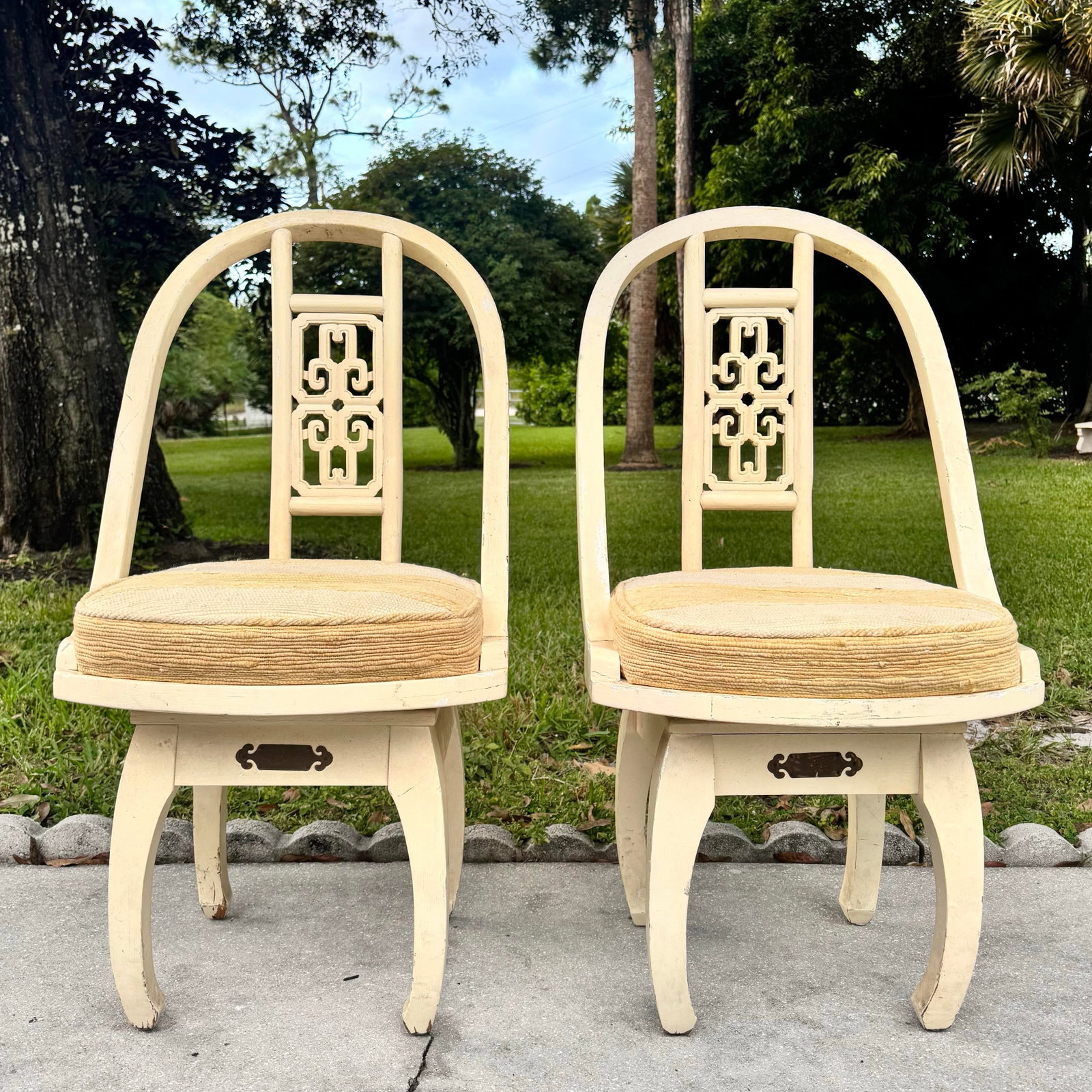 Ming Style Cream Wooden Swivel Dining Chairs - Set of 5 - 3