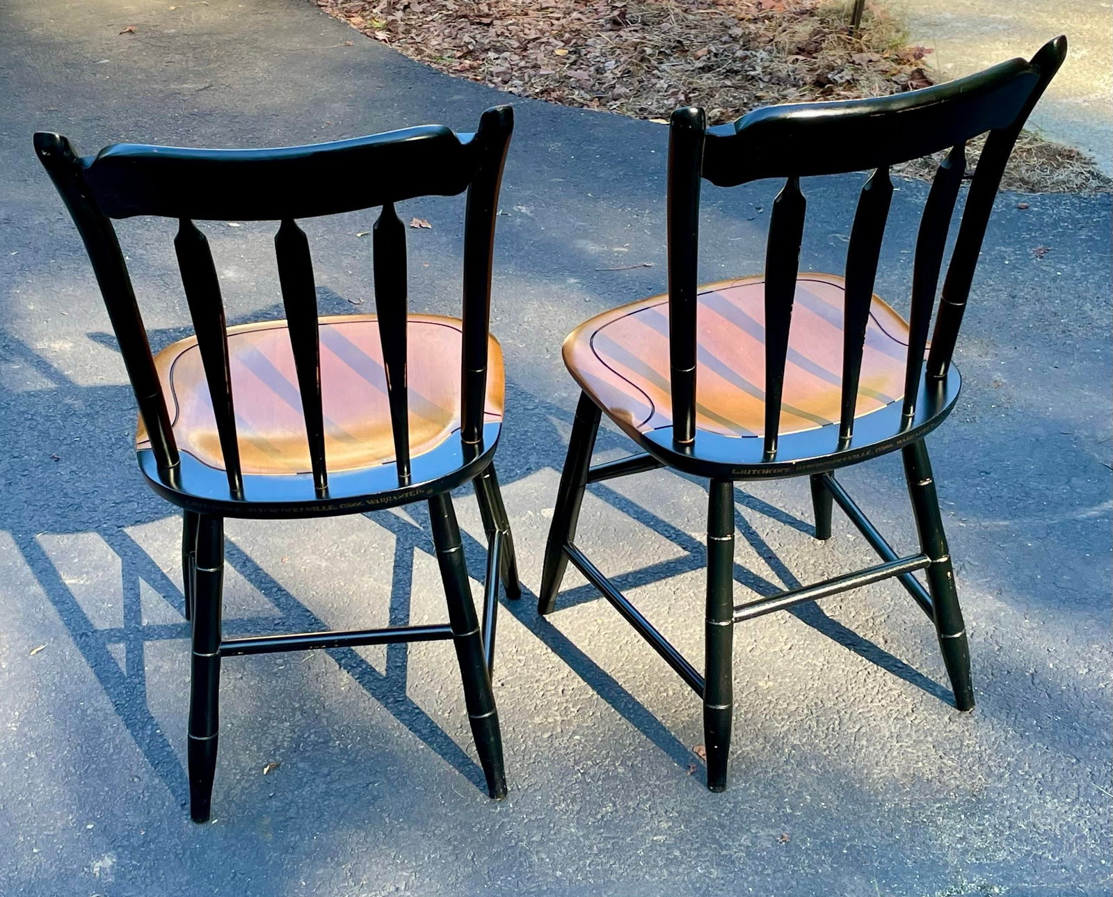 Mid 20th Century Hitchcock Ebonized Arrow Back Windsor Style Dide Chair - 2