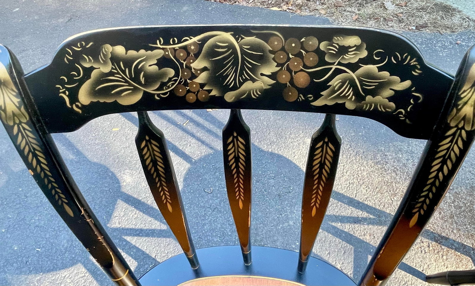 Mid 20th Century Hitchcock Ebonized Arrow Back Windsor Style Dide Chair - 8