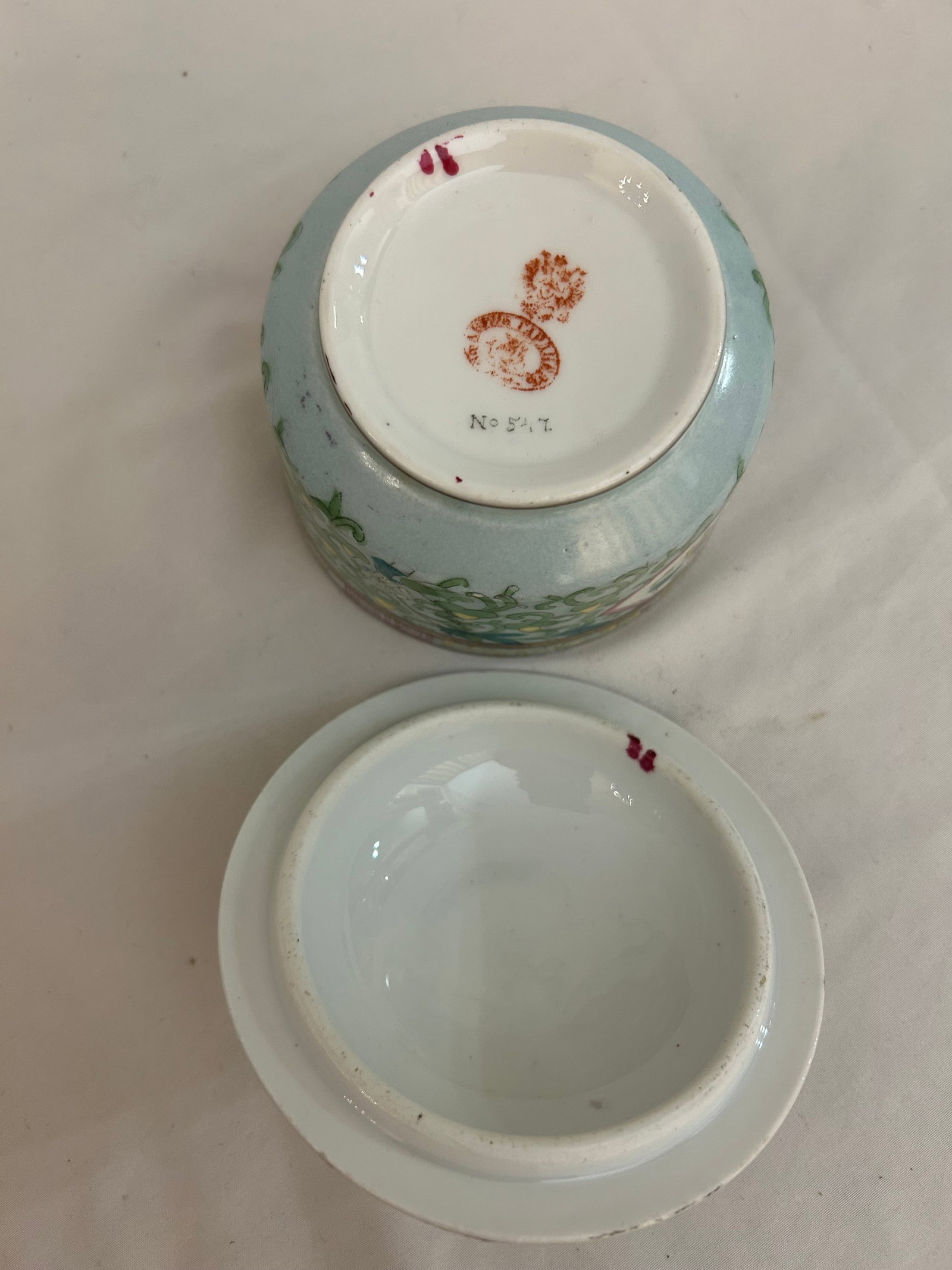Imperial Gardner Porcelain - Chinese-Taste Ensemble (6 Pieces) - 17