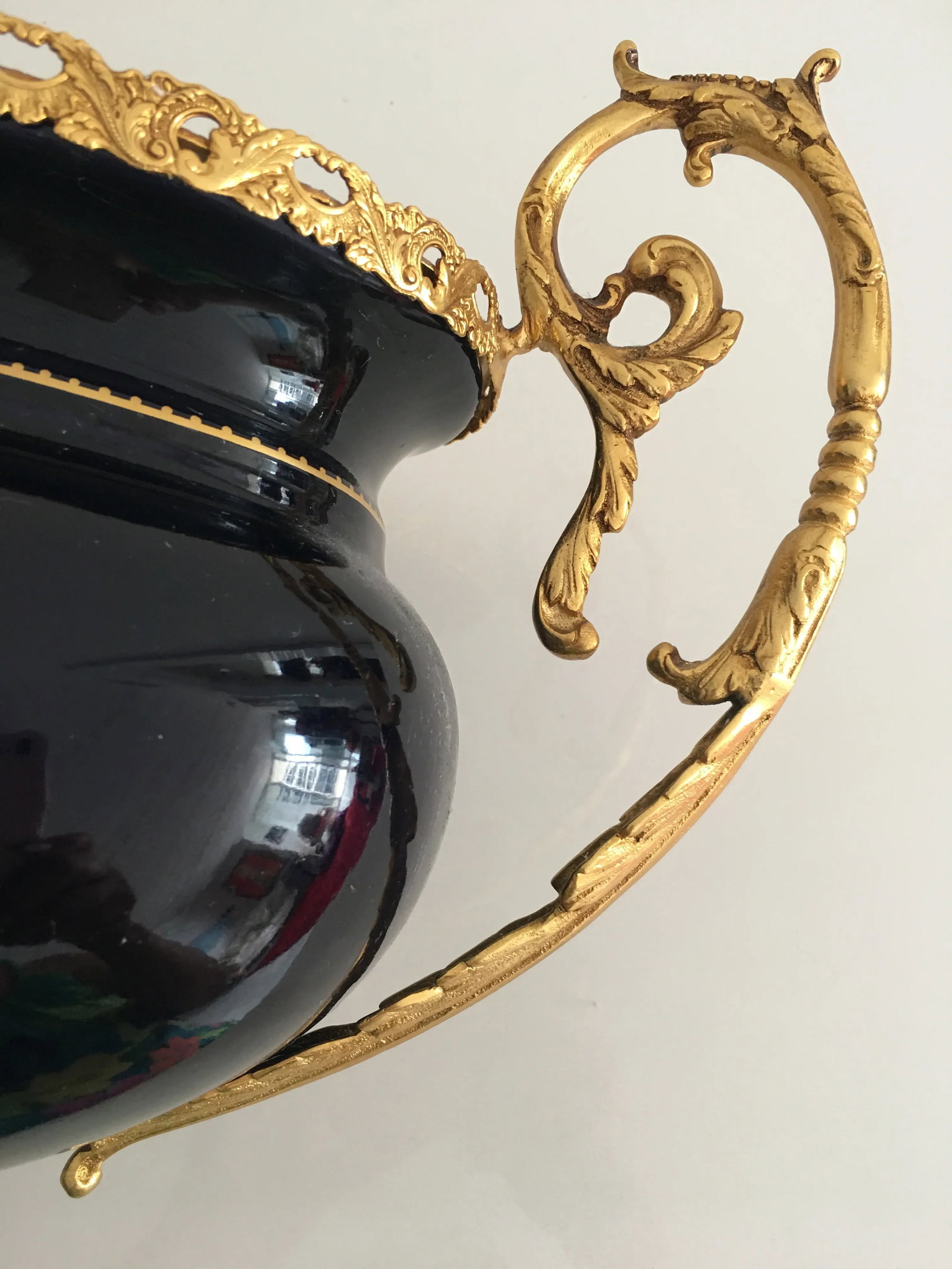 Late 19th Century Acf Victorian Romantic French Porcelain Gilt Vase - 10