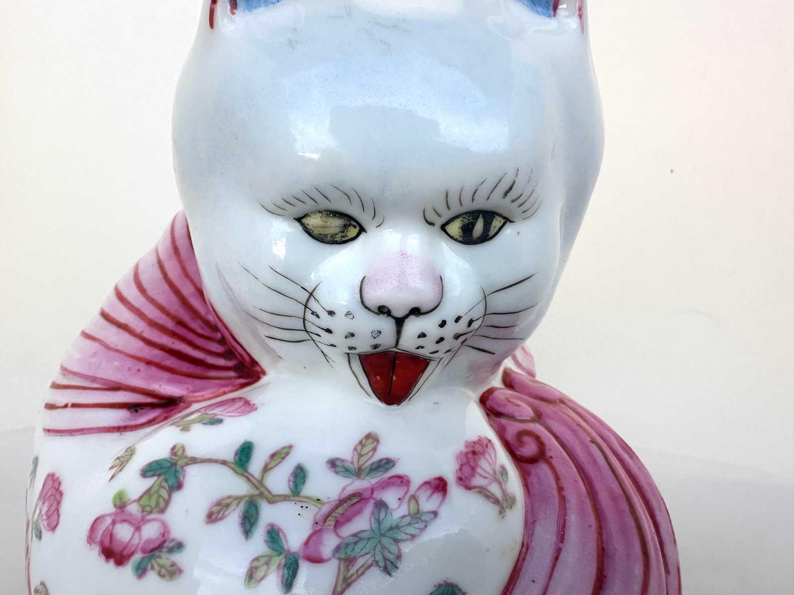 Antique Chinese Sitting Cat - 2