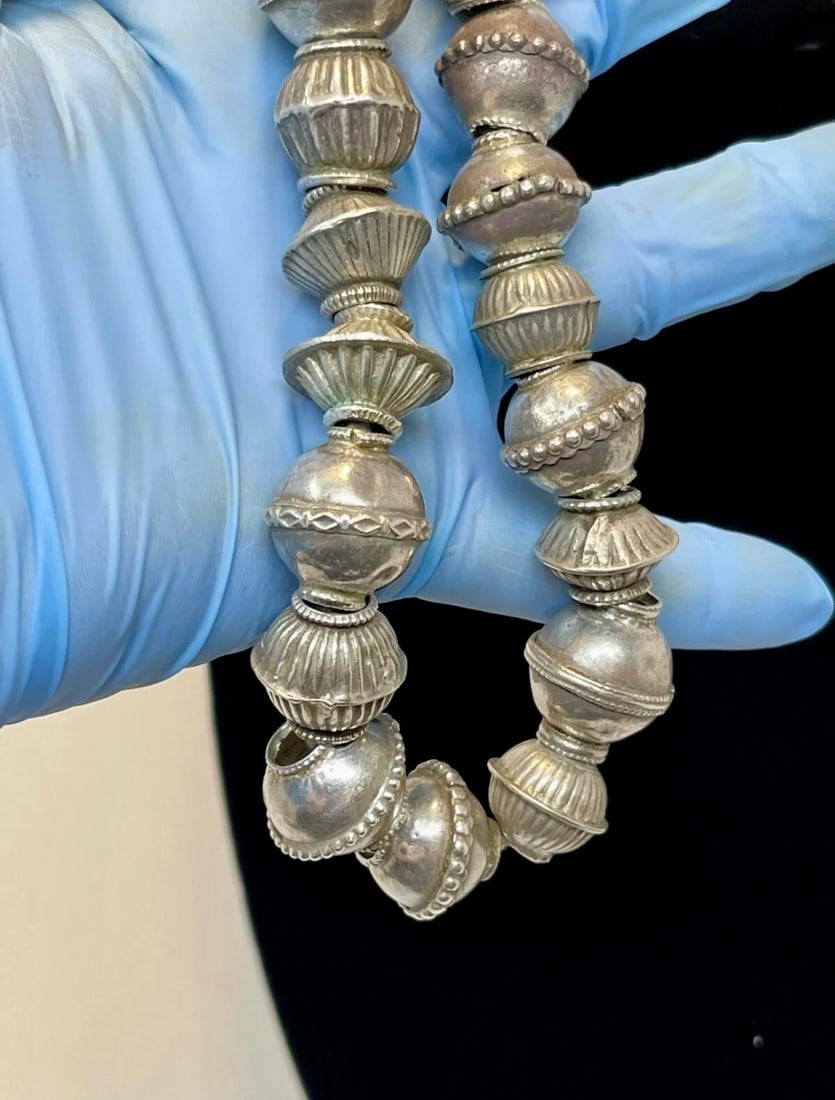 Antique Afghani Silver Balochi Bead Necklace. Antique Afghanistan Jewelry - 9