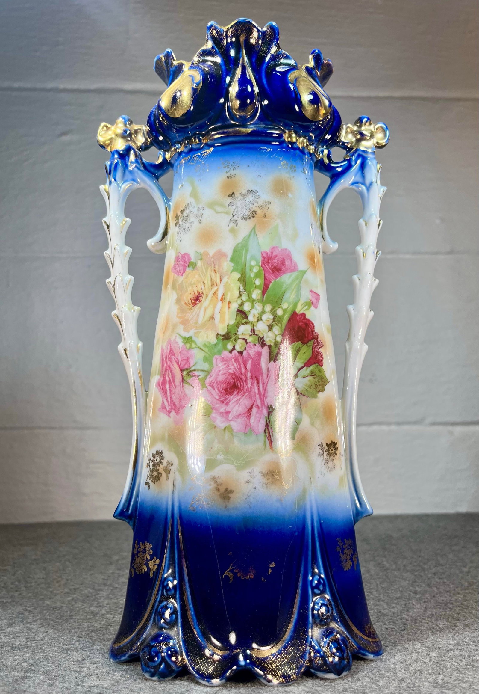 Fine Antique German Porcelain Hand Painted Handled Vase - 3