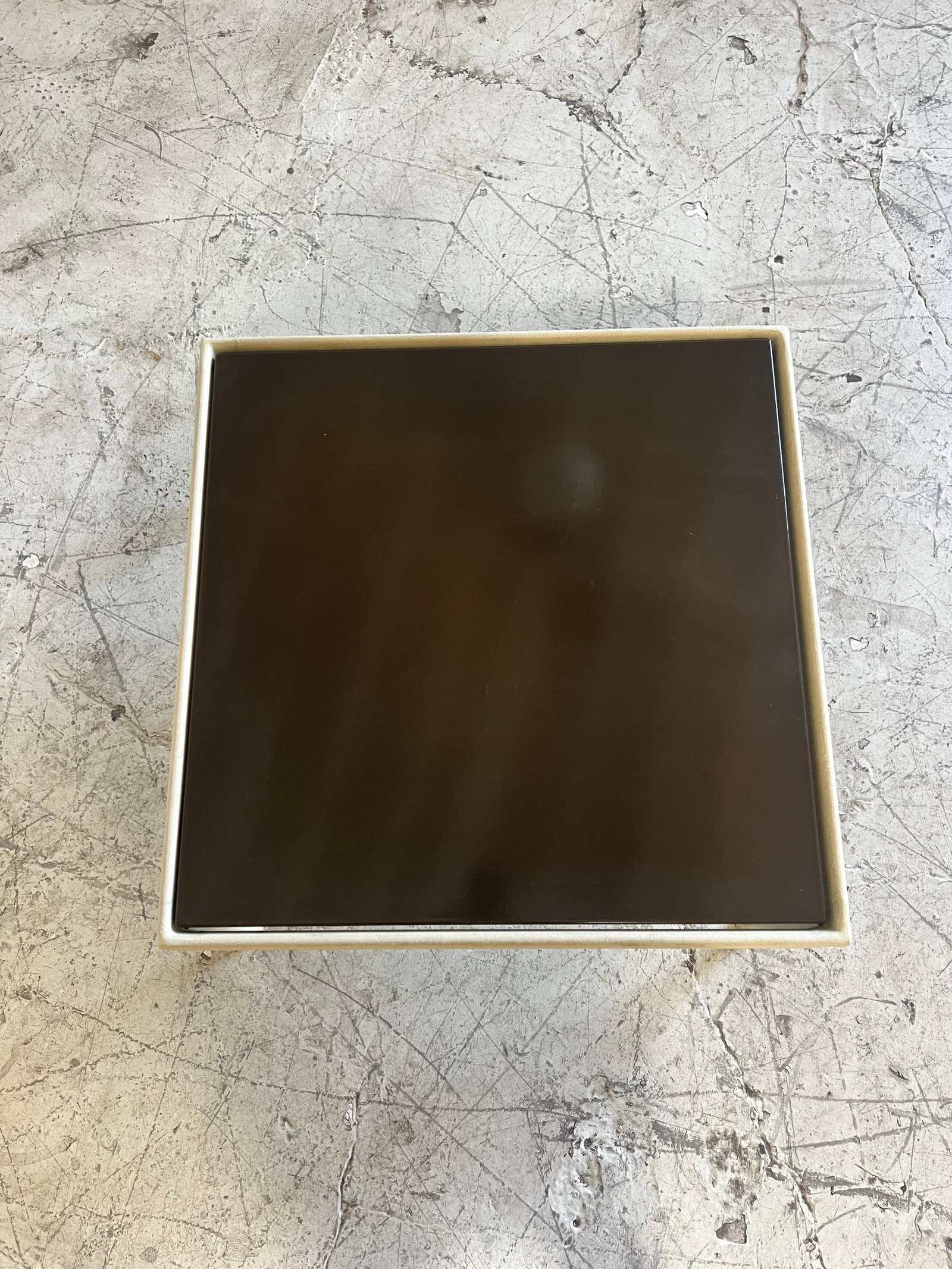 Mid Century Modern Aluminum and Enamel Coffee Table by Richard Schultz for Knoll - 4