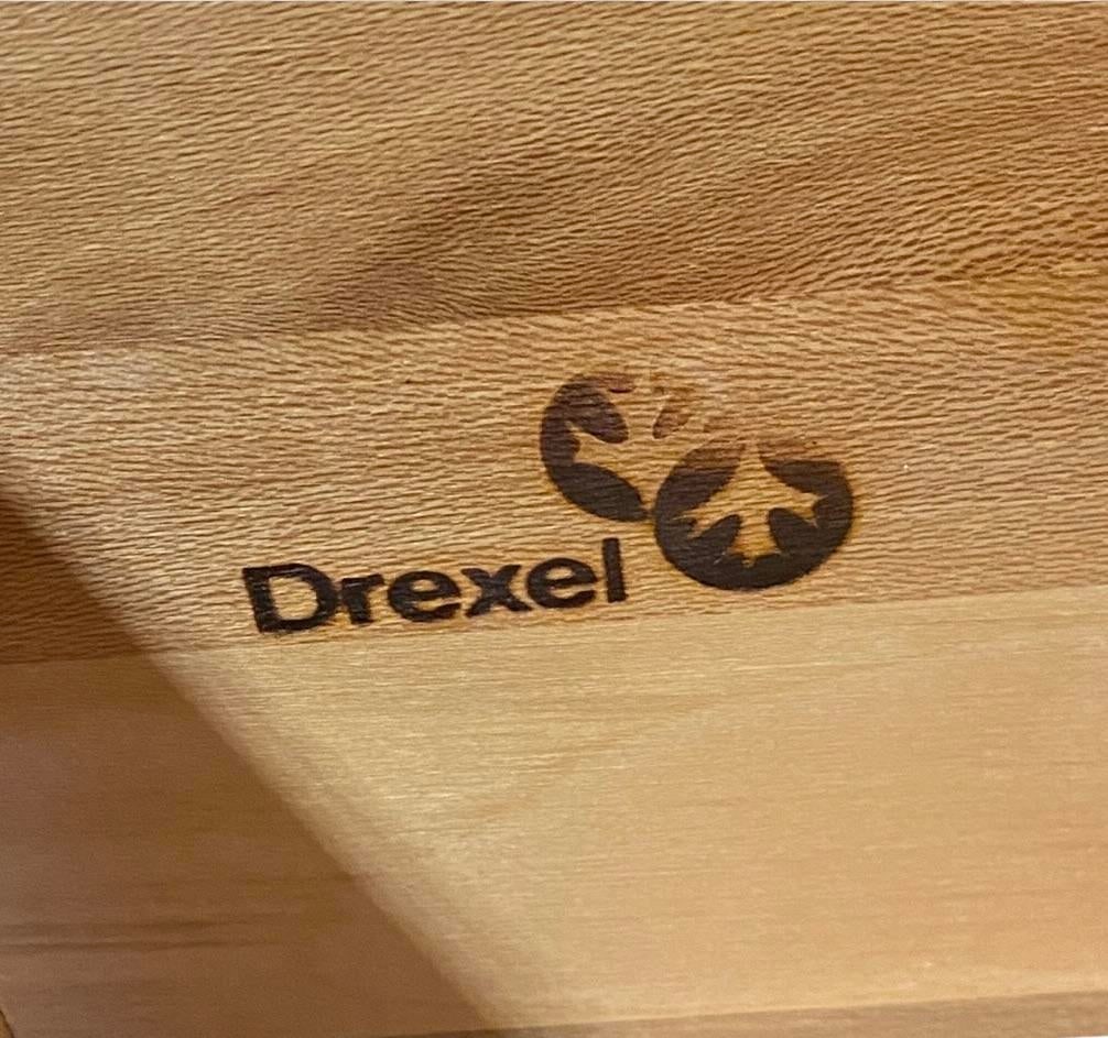 Drexel Heritage Mid 20th Century Cherry Four Drawer Chest Brass Accents - 9