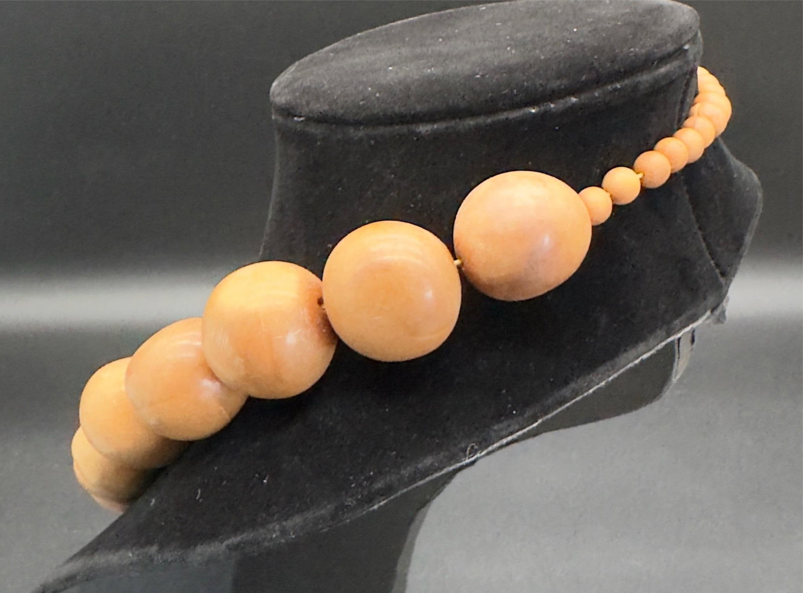 1930s African Copal Faux Amber Trade Bead Necklace and Bracelet Set, Brown. - 9