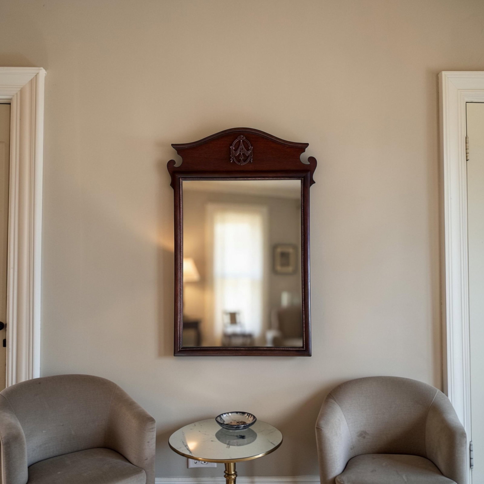 1940s Neoclassical Chippendale Mahogany Wall Mirror - 2