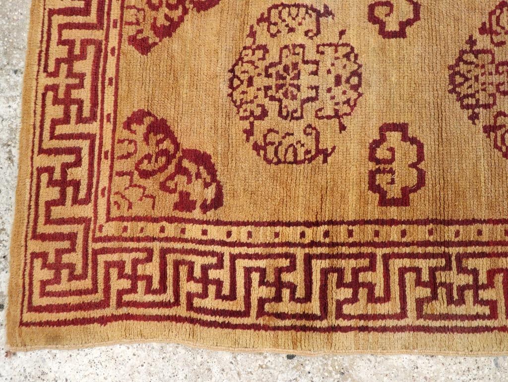 Galerie Shabab Collection Mid-20th Century Chinese Art Deco Throw Rug - 5