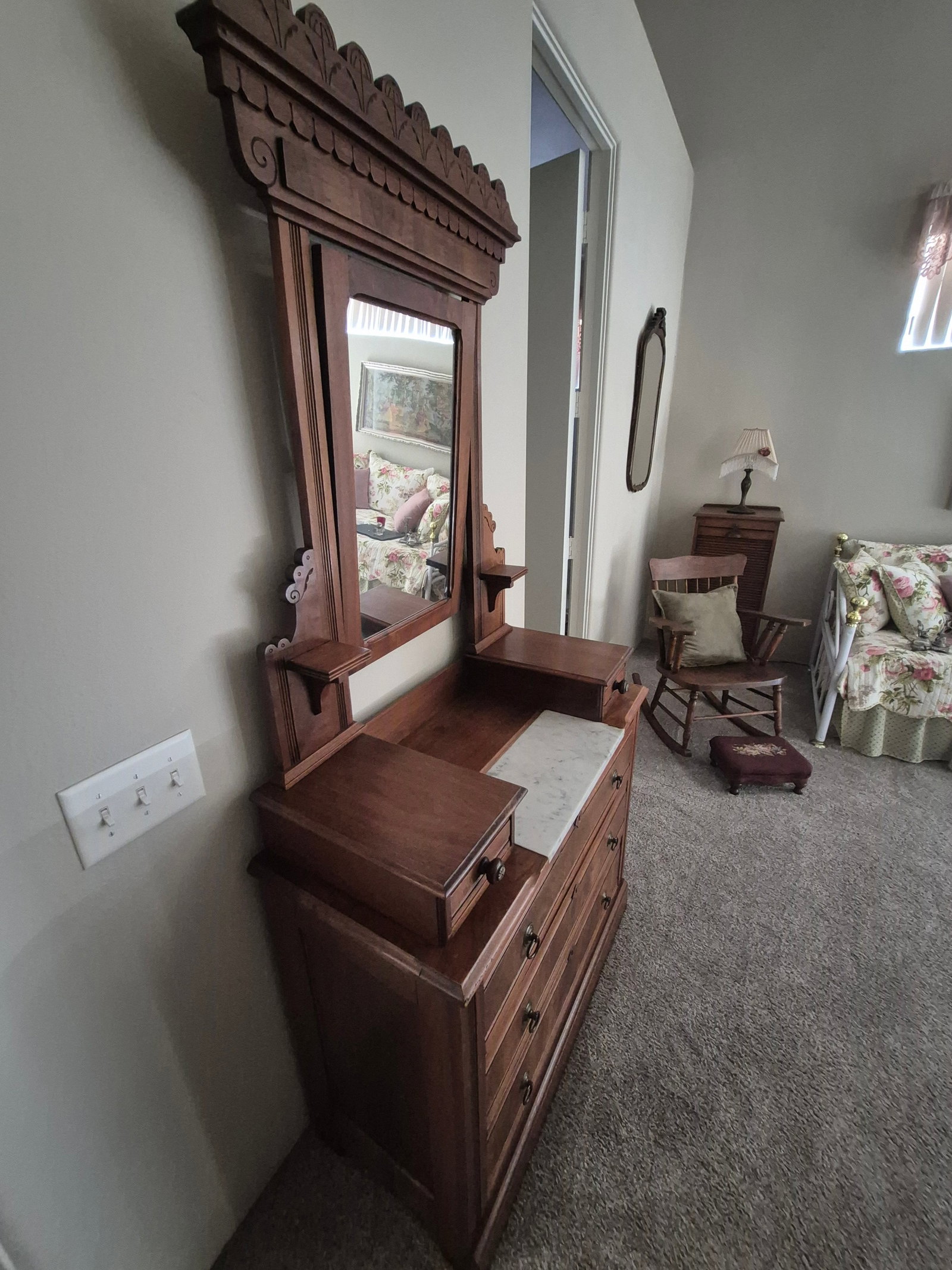 Antique Victorian Eastlake Marble Top Burled Dresser With Swivel Mirror - 3